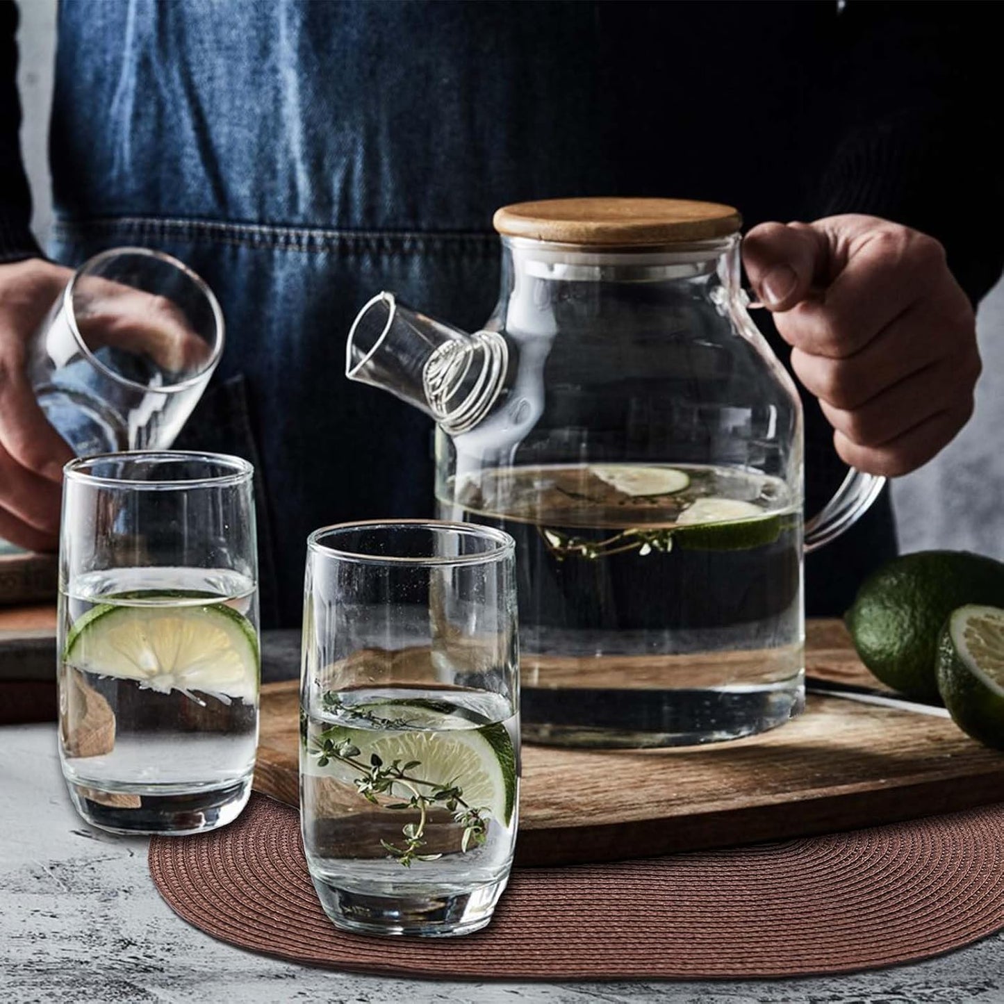 AHHFSMEI Placemats Set of 6 for Dining Table Washable Woven Vinyl Non-Slip 18x12 inches Placemat Heat-Resistant Durable Table Mats for Dining Table Easy to Clean (Oval Brown, 6)