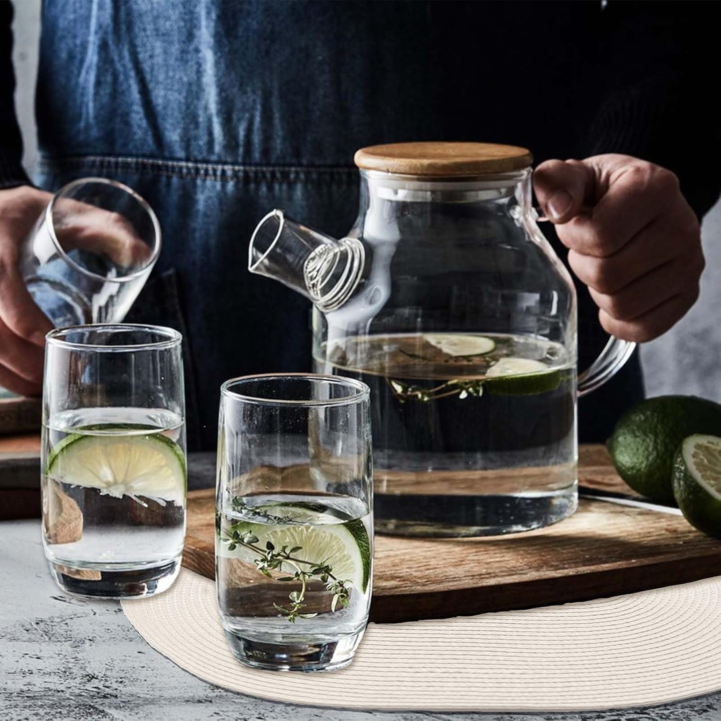 AHHFSMEI Placemats Set of 8 for Dining Table Washable Woven Vinyl Non-Slip 18x12 inches Placemat Heat-Resistant Durable Table Mats for Dining Table Easy to Clean (Oval Beige, 8)