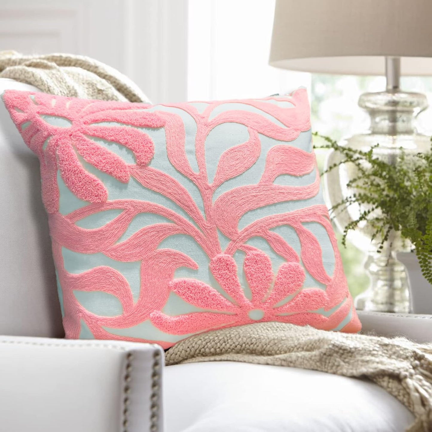 Alysheer Farmhouse Floral Leaves Embroidered Decorative Throw Pillow Cover 18x18 inches, Boho Tufted Flowers Embroidery Pattern Chic Cotton Cushion Case for Couch Bed Sofa Living Room(Light Pink)