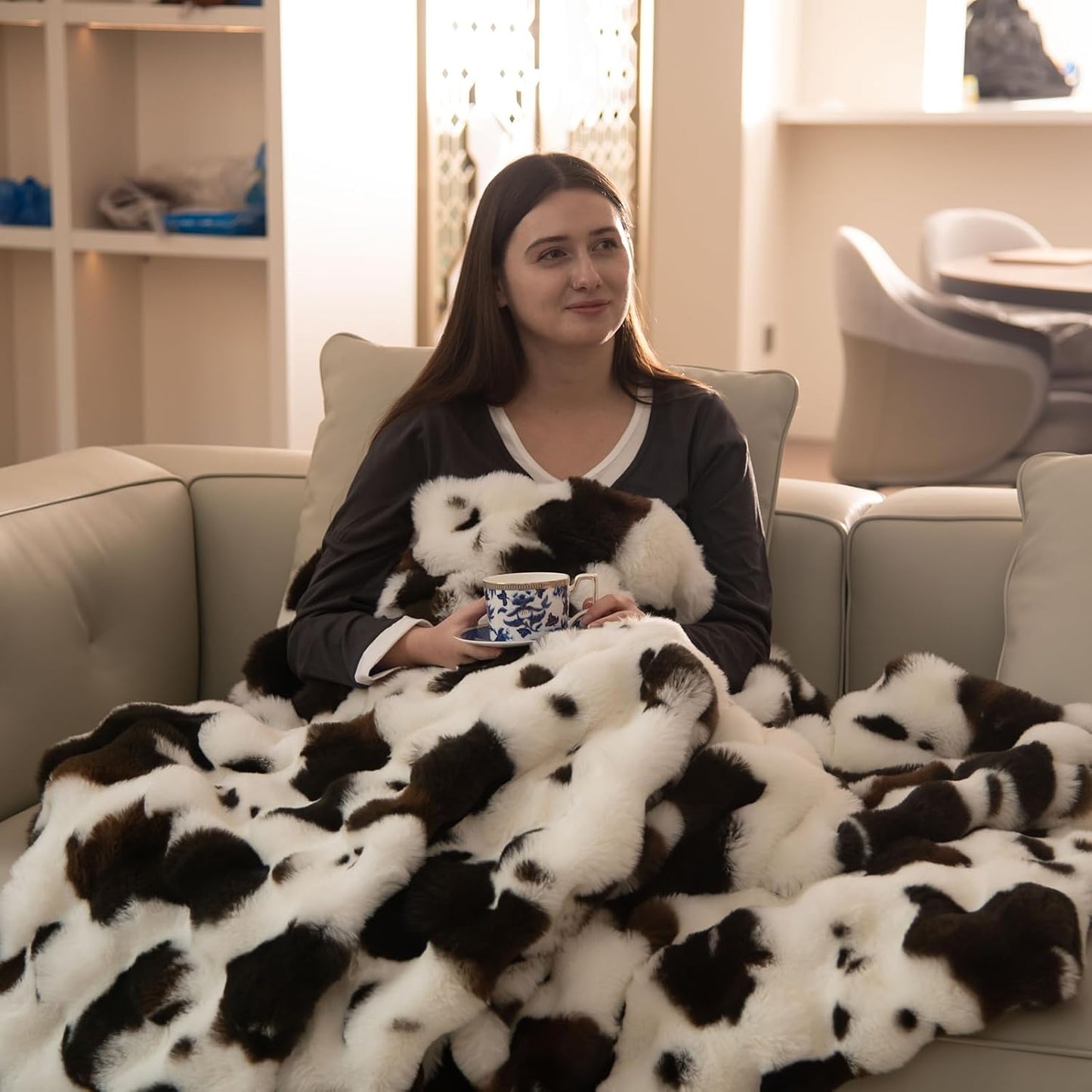 Cow Print Faux Fur Throw Blanket for Couch, Soft & Plush Fuzzy Blanket for Sofa, Bedroom, Living Room, Super Soft Warm for Adults Kids Girl Gifts Bedroom Couch Sofa Travel,50x60 Inches Black Brown