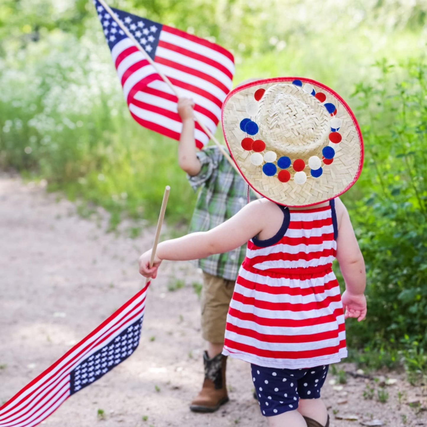 Jishi Pom Pom Garland 4th of July Decorations, Patriotic Red White Blue Felt Ball Garland, 3-Pack 6.6ft Long 24 Cute Pompom Balls String, Christmas Tree Decor Ornaments for Home Birthday Holiday Party
