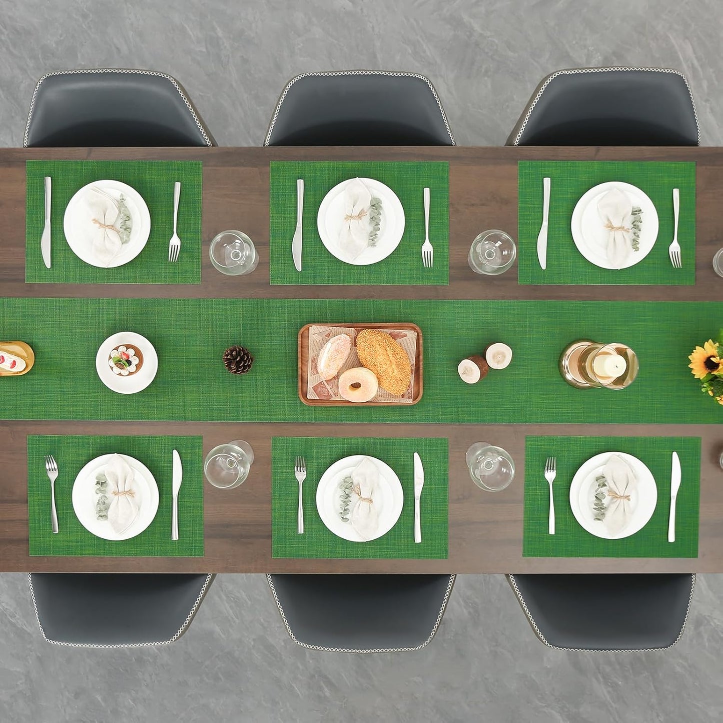 Myir JUN Placemats Set of 4, Vinyl Woven Placemats Place Mats Indoor Set of 4 Washable Table Mats Non-Slip Place mats for Dining Table (Dark Green, Set of 4)