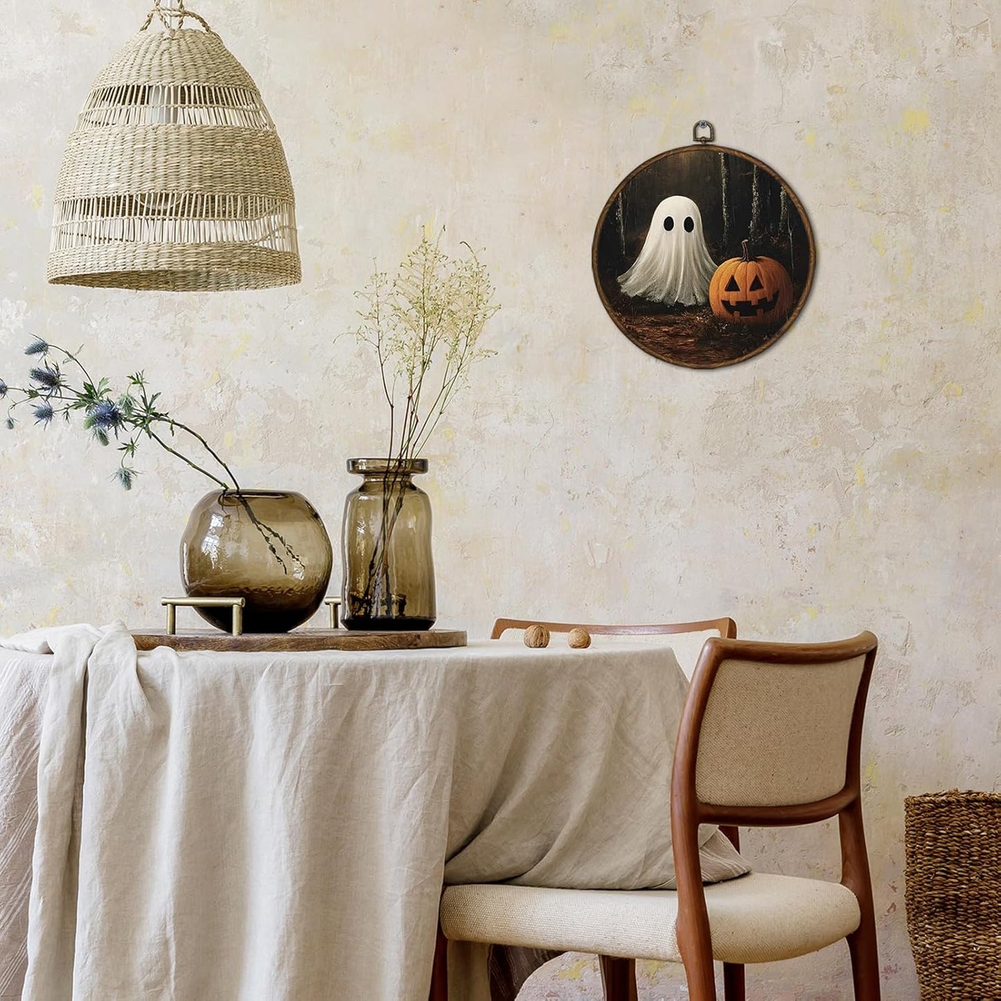 cvjutf Vintage Ghost Halloween Wall Art Framed, Ghost Bathroom Decor, Gothic Dark Academia Fall Round Wall Decor, Witchy Halloween Pumpkin Canvas Prints Art for Bedroom Bathroom Living Room, 10x10 In