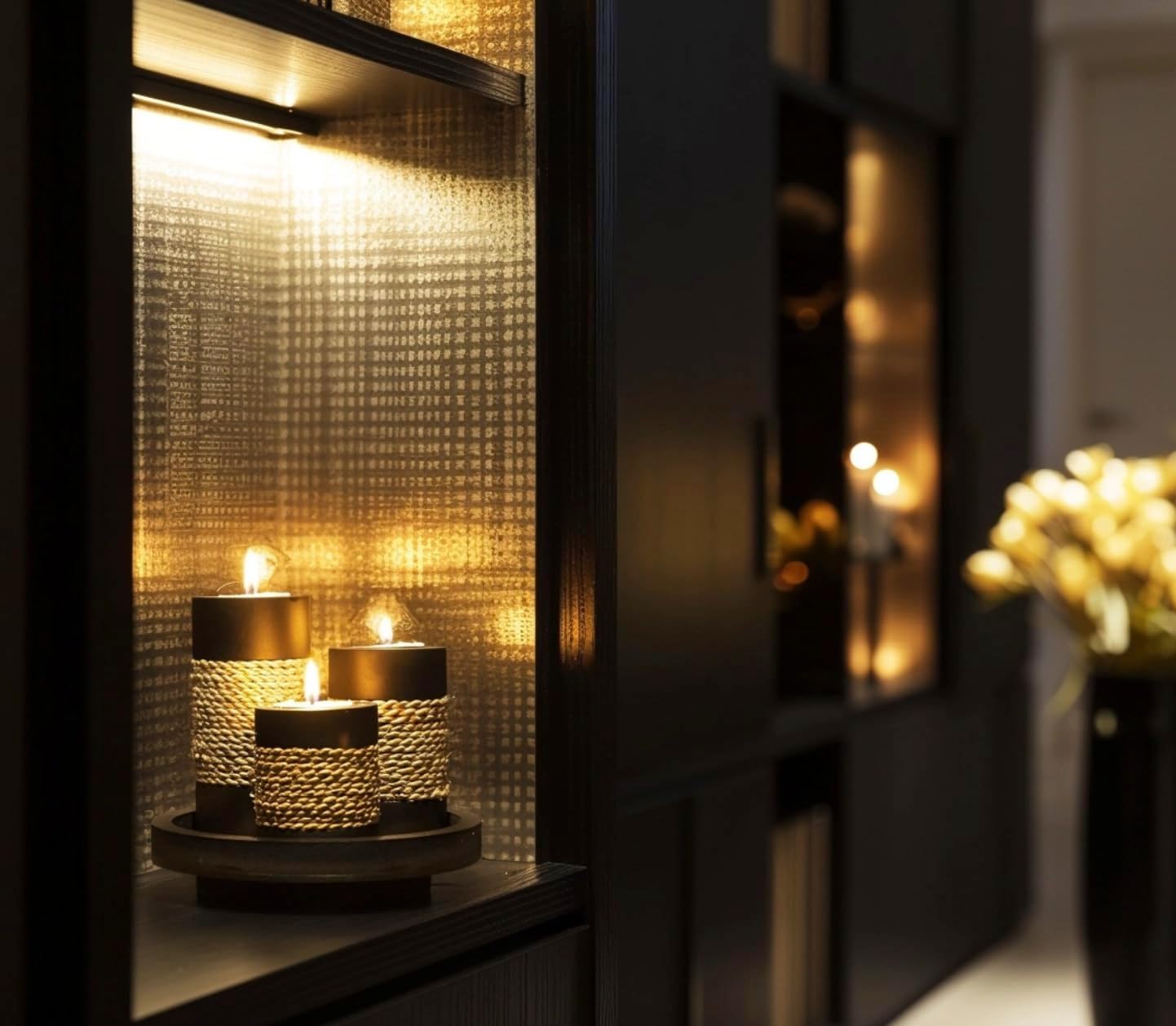 IYARA CRAFT Tealight Candle Holders with Tray – Set of 3 Handmade Wooden Candle Holders with Natural Rope Accent – Rustic Black Decor for Table Centerpiece, Office or Gift