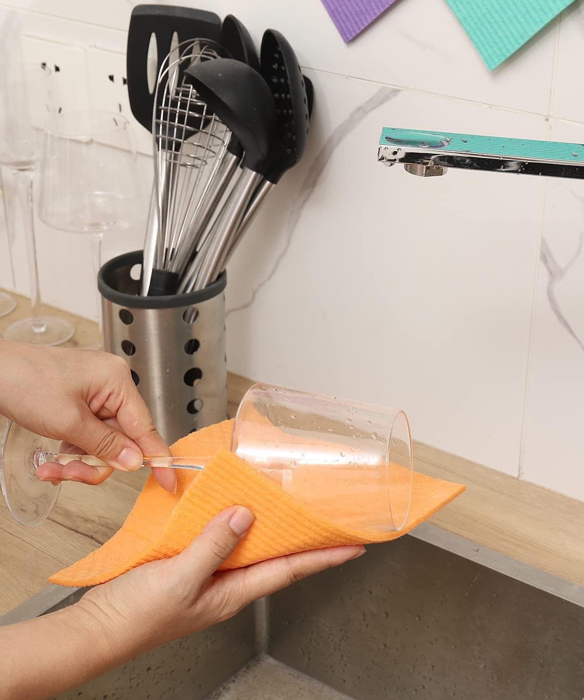 Swedish Dishcloths - 10 Pack Reusable Kitchen Dishcloths - Ultra Absorbent Dish Towels for Washing Dishes - Cellulose Sponge Cloth Cleaning Cloths - Orange