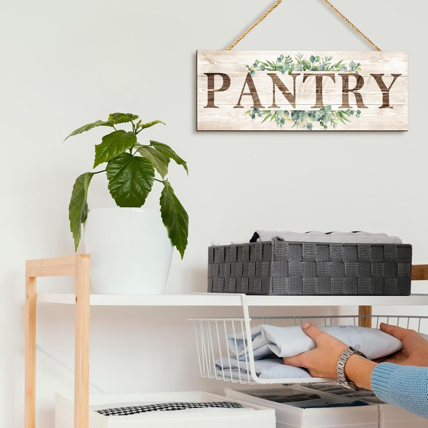 Pantry Sign Wall Decor, Pantry Wall Art with Plant Print, Rustic Farmhouse Wall Hanging Plaque Home Kitchen Decorative Pantry, 4.7 x 13.7 inches