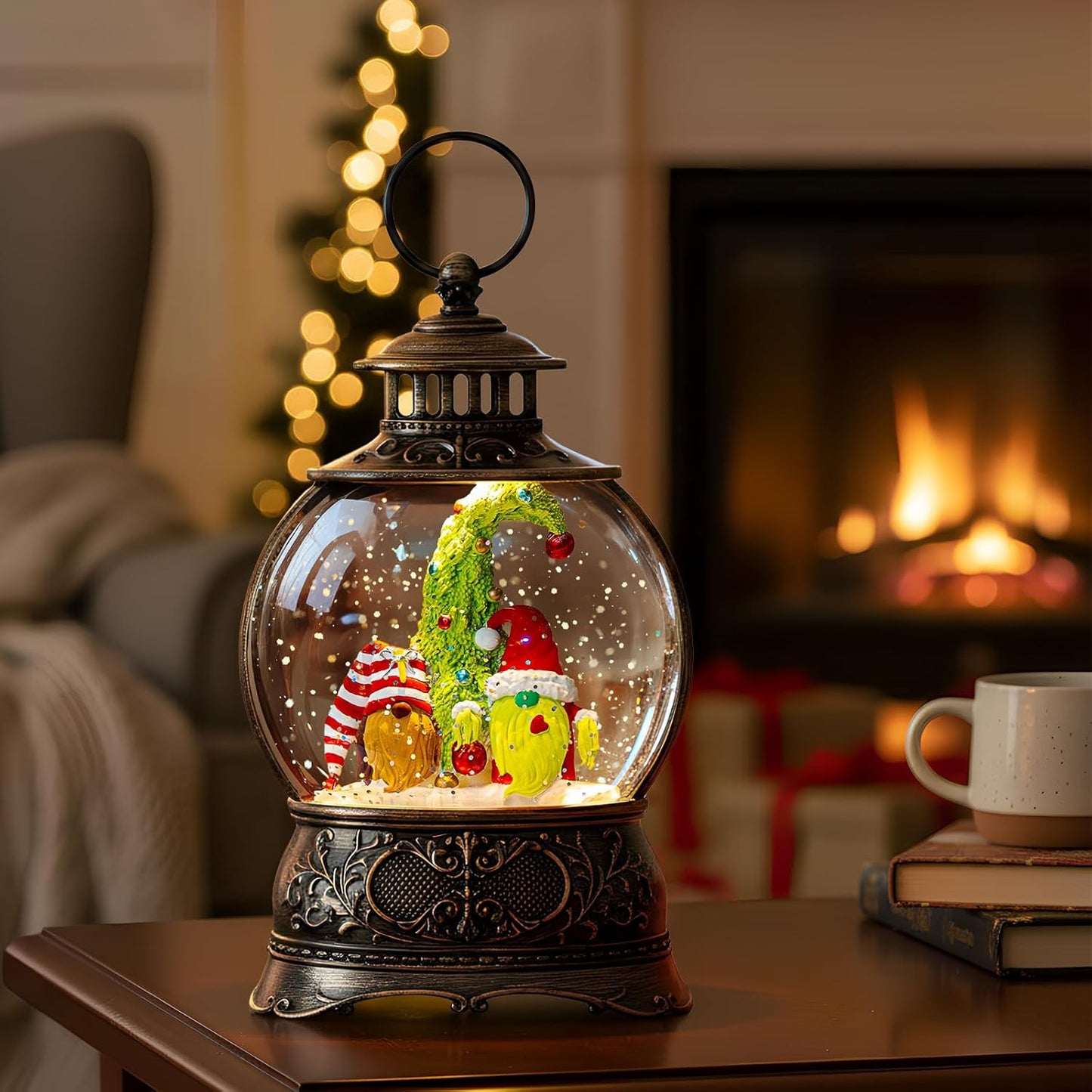 Christmas Snow Globes Christmas Water Lantern with Gnome Wearing Christmas Hats, Music & 6H Timer, USB Lined/Battery Operated Lighted Lanterns for Xmas Festival Decoration Gifts