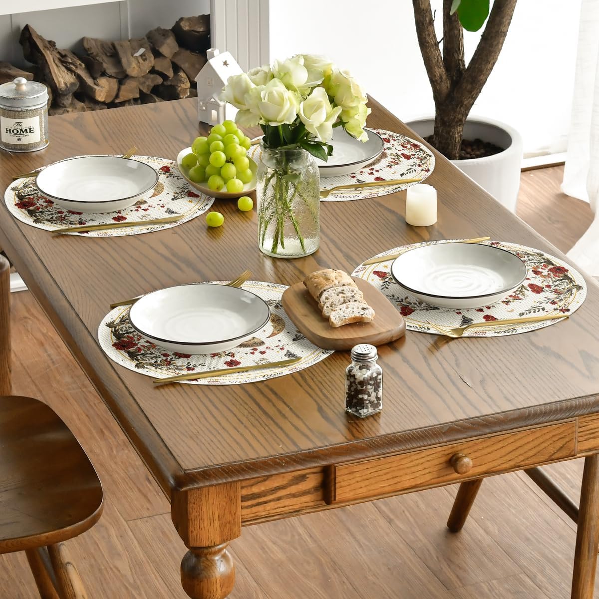 Artoid Mode Beige Poppy Moth Moon Round Placemats Set of 4, 14 Inch Floral Spring Round Table Mats for Party Kitchen Dining Decoration