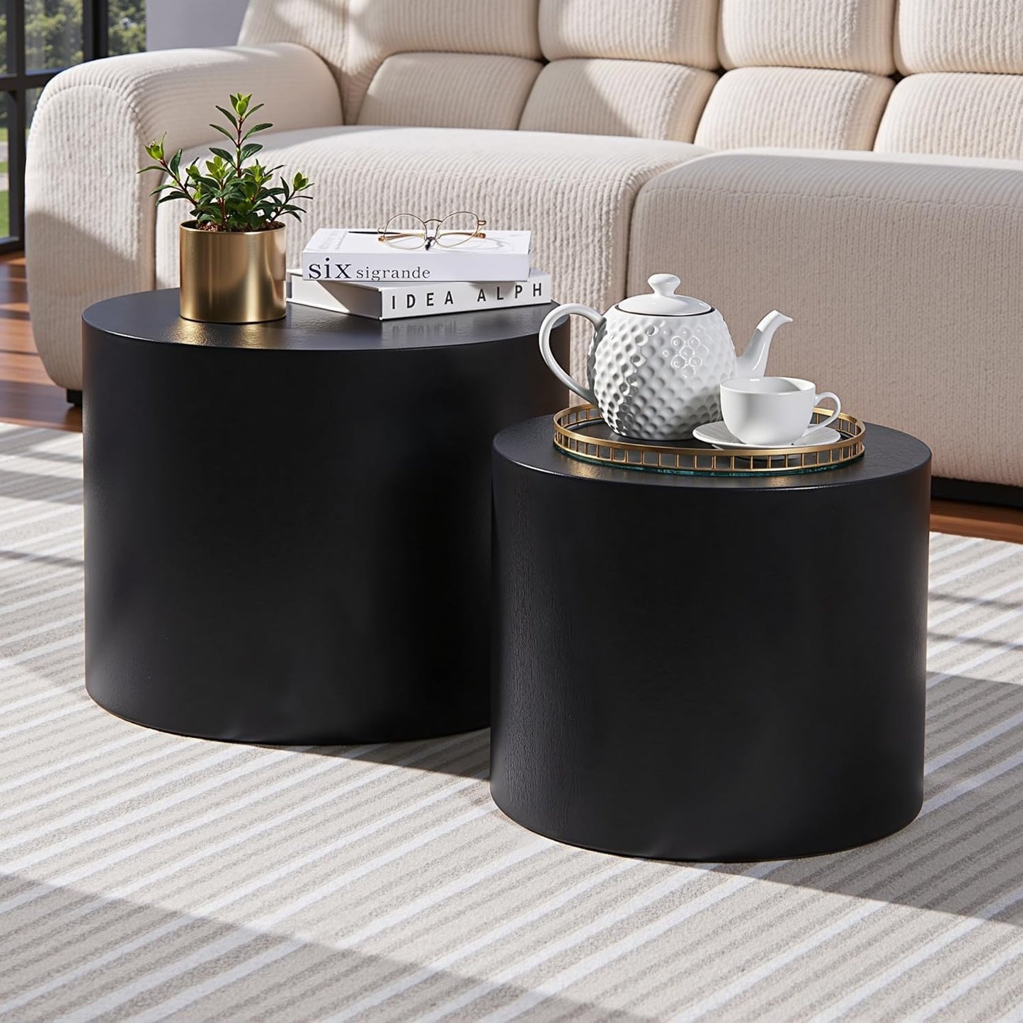 Nesting Coffee Table Set of 2, Modern Round Coffee Table with Non-Slip Feet, Wooden Circle Accent Tables for Small Spaces Living Room Bedroom Balcony Office Drum Side Table (Black)