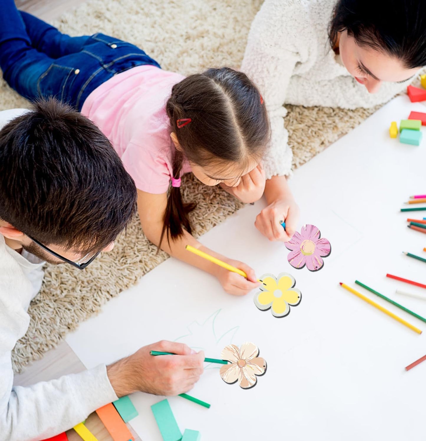 FCECOR 100PCS 4" Wooden Flowers for Crafts, Wood Flowers for Crafts Cutout Slices, Unfinished Ornaments for wood flower cutouts for Painting School DIY Crafts Projects, Party, Wedding, Christmas Decor