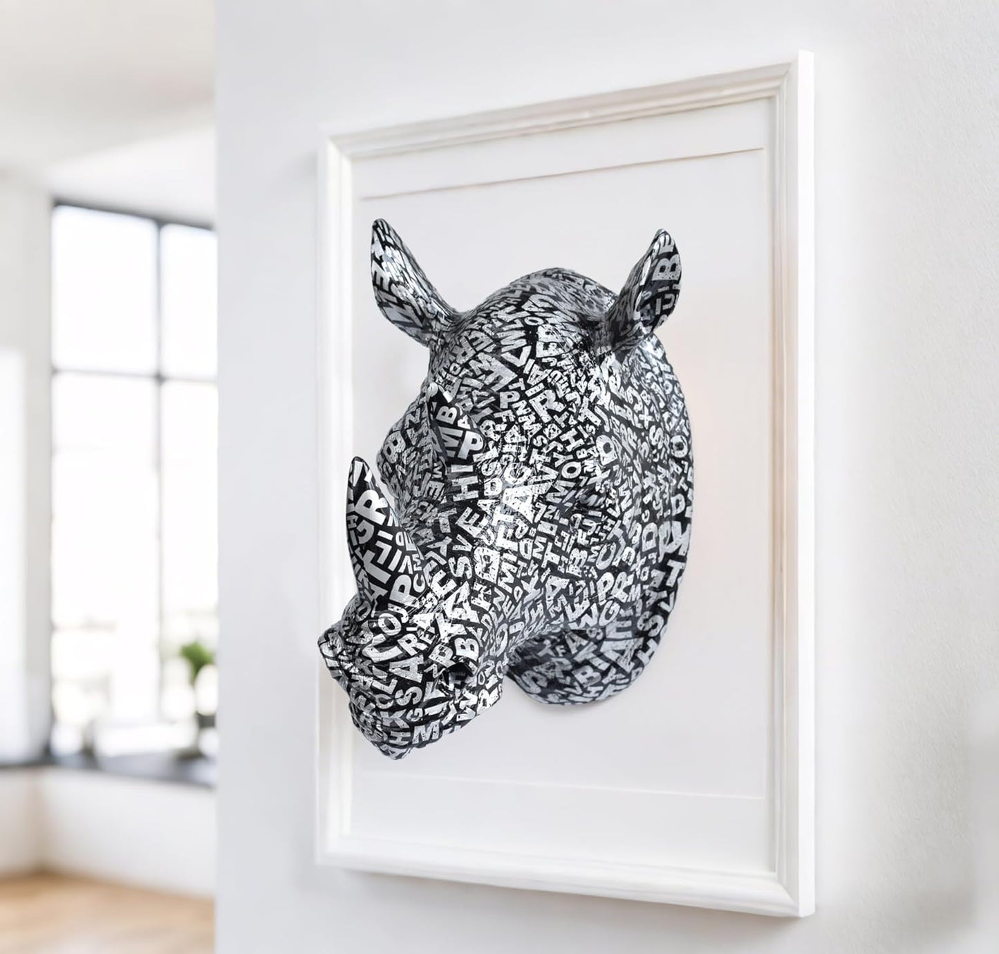 Rhino Head Wall Mount Resin Safari Animal Sculpture, Modern Faux Decor for Living Room Bedroom Office Realistic Wildlife Art Bust Black