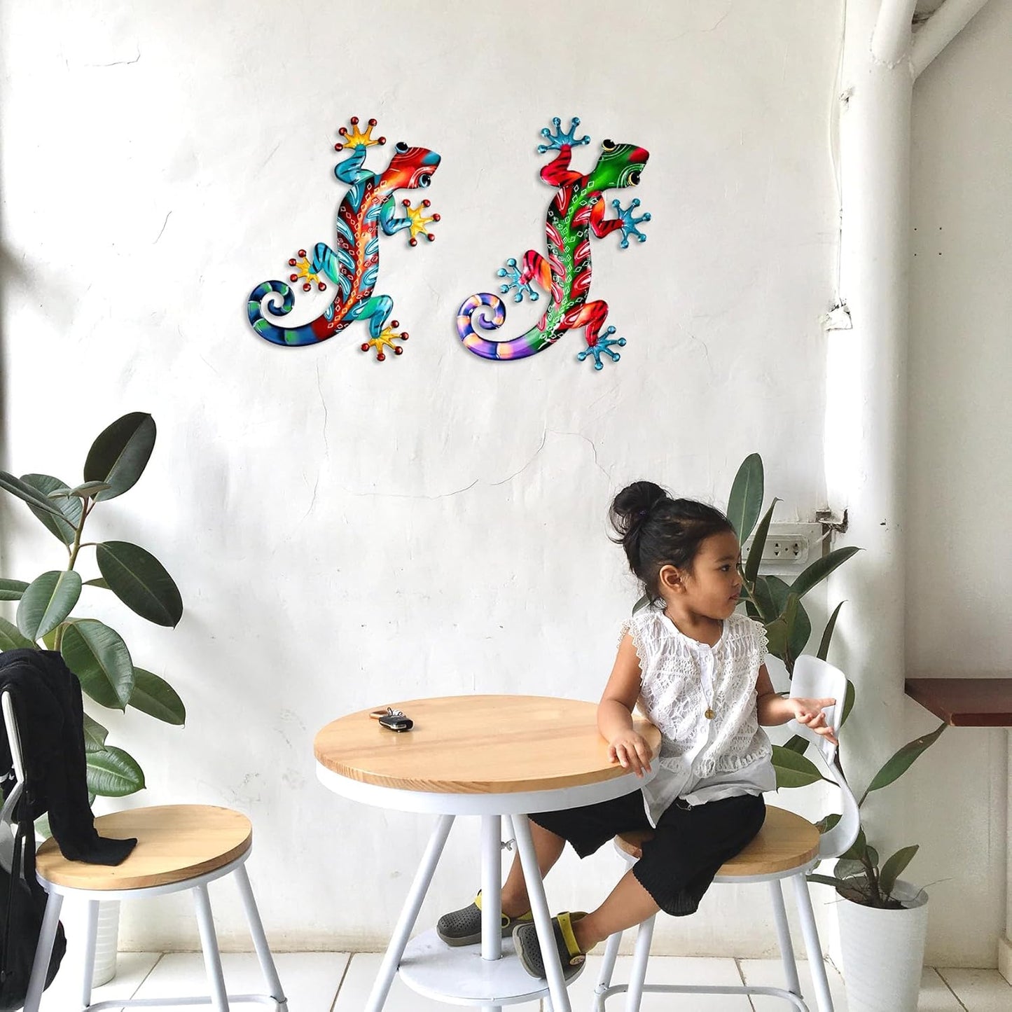 Set of 2 Large Metal Gecko Wall Decor, Outdoor Lizard Wall Art Upgrade Handmade Hanging Sculpture Decoration for Indoor Outdoor Home Garden Yard Fence Patio (2PC Large Gecko)