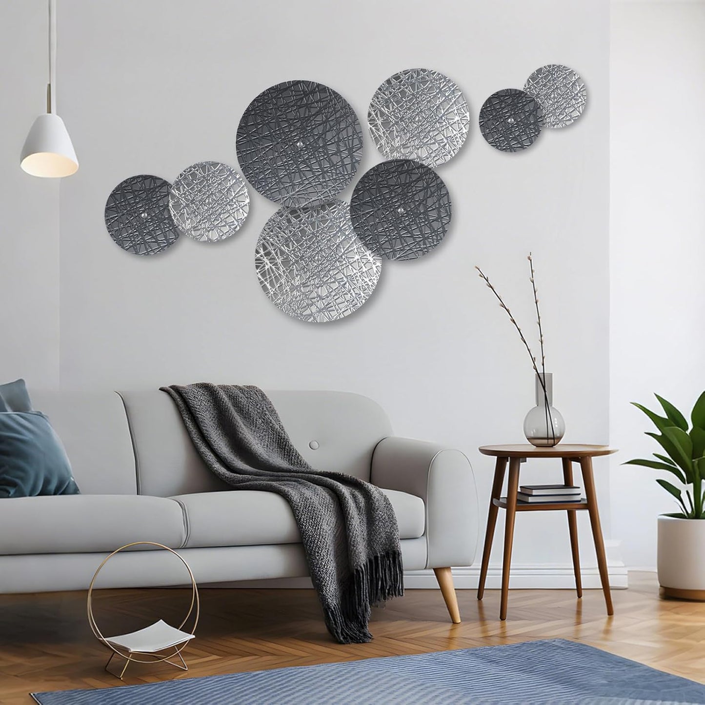 DETENE Metal Plate Art ，Metal round Wall Decor - 8 Pcs with 4 Sizes, Silver & Blue, Modern Wall Hanging Sculptures for Living Room, Office, Apartment, Bathroom, Staircase, Hallway Decorations