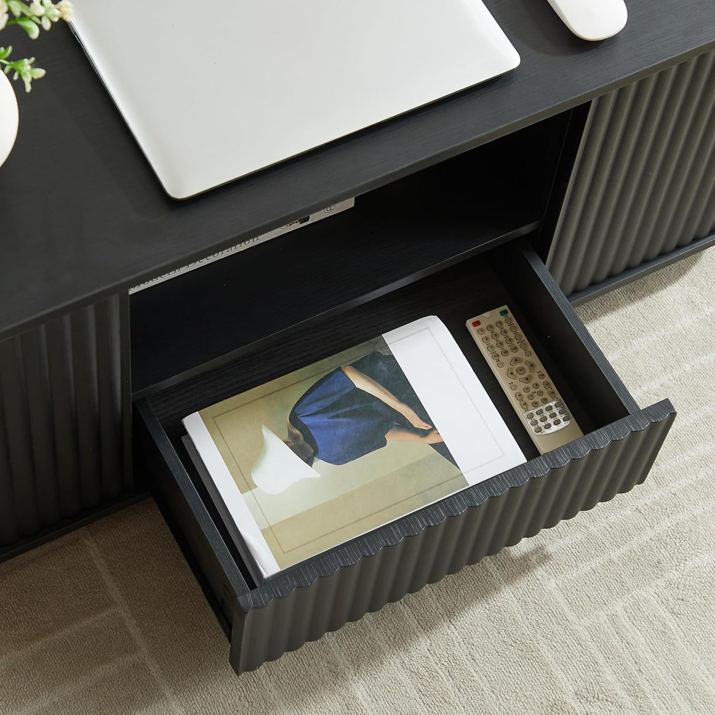 46.5" Oval Coffee Table with Drawers and Storage Mid Century Modern Fluted Solid Wood Side Coffee Tables, Luxury Tea Table Center Table for Living Rooms Offices Apartmen, Black