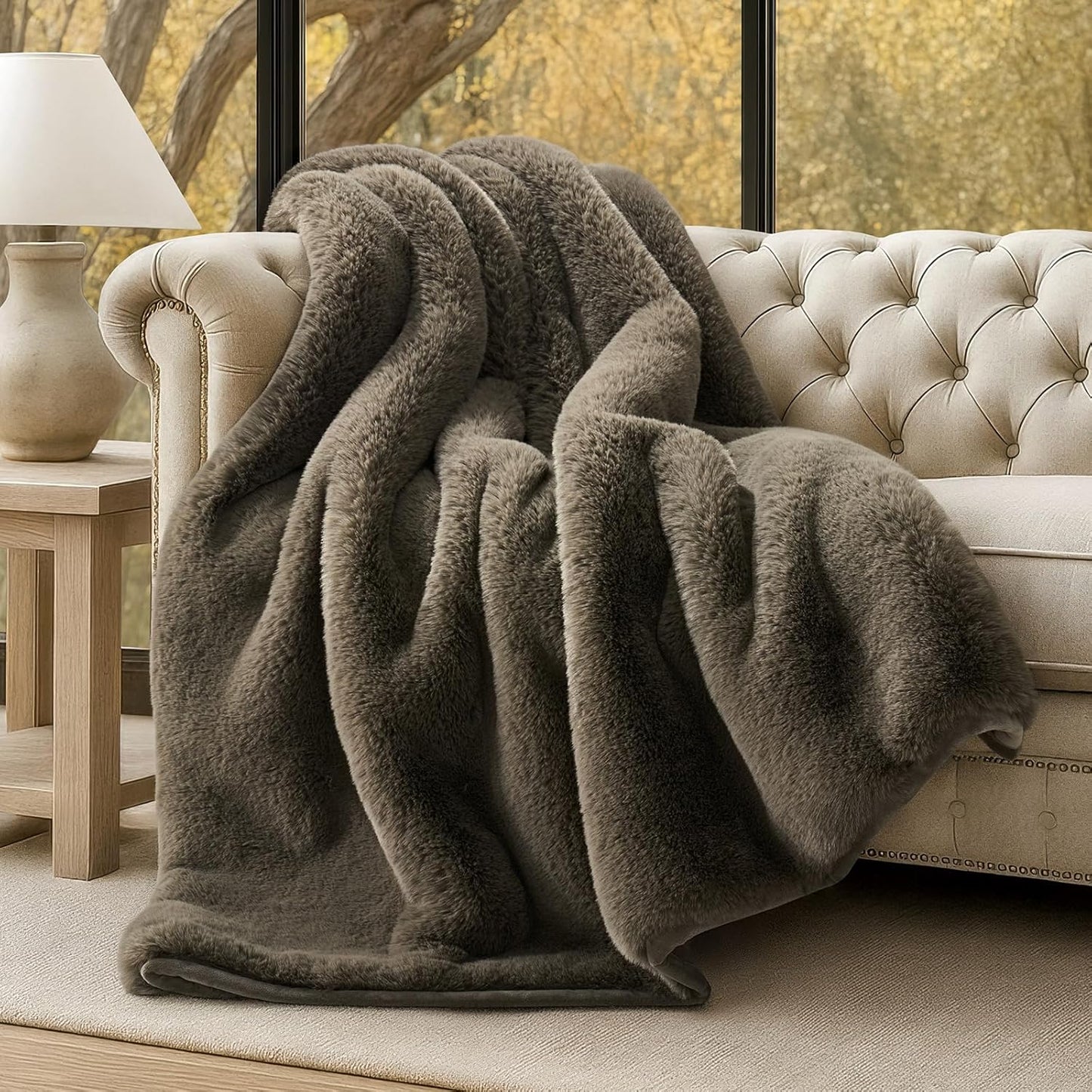 Luxury Soft Faux Chinchilla Fur Throw Blanket for Couch, Warm Thick Heavy Winter Throw Blanket 1220GSM for Bed, Fluffy Cozy Mink Blanket with Reversible Velvet, Smoky Sable, 50"x60"