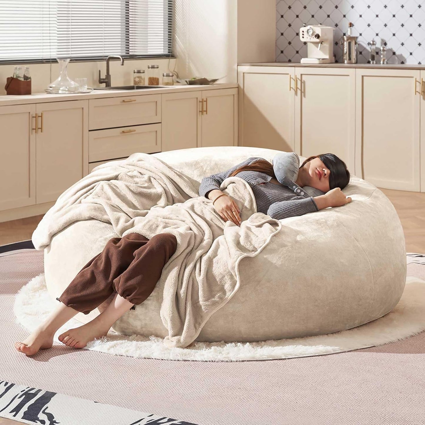 Bean Bag Chair 6Ft, Memory Foam Filled, Large Beanbag Chairs for Adults and Teens, Soft Sofa with Removable Flannel Cover, Round Couch for Living Room Bedroom College Dorm (Apricot, 6FT-67×67"×24")