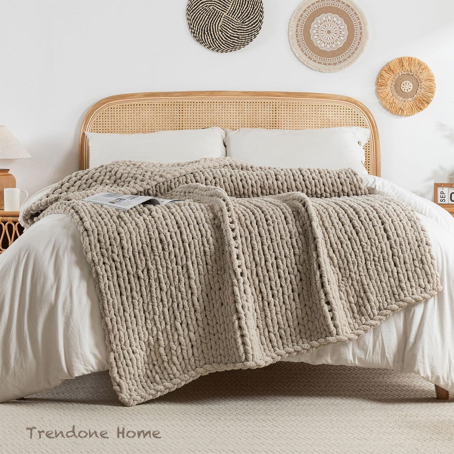 Chunky Knit Blanket Throw, 100% Hand Knit Throw Blanket Handmade Chenille Cable Knit Throw for Couch, Stylish Cozy Soft Rope Knot Crochet Blanket for Home Decor, Beige Linen, 60x80 Inches