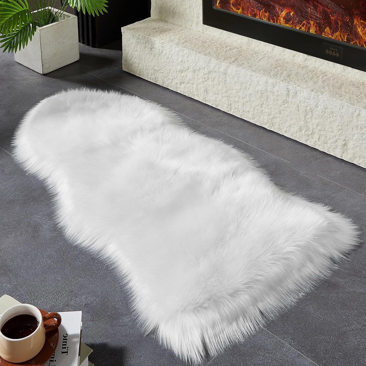 AMTOVO Faux Fur Rug, White Area Rug, Fluffy Sheepskin Rug, Fuzzy Ultra Soft 2 x 4 ft Shag Rugs for Bedroom Sofa Throw Cushion Room Decor, Sheepskin