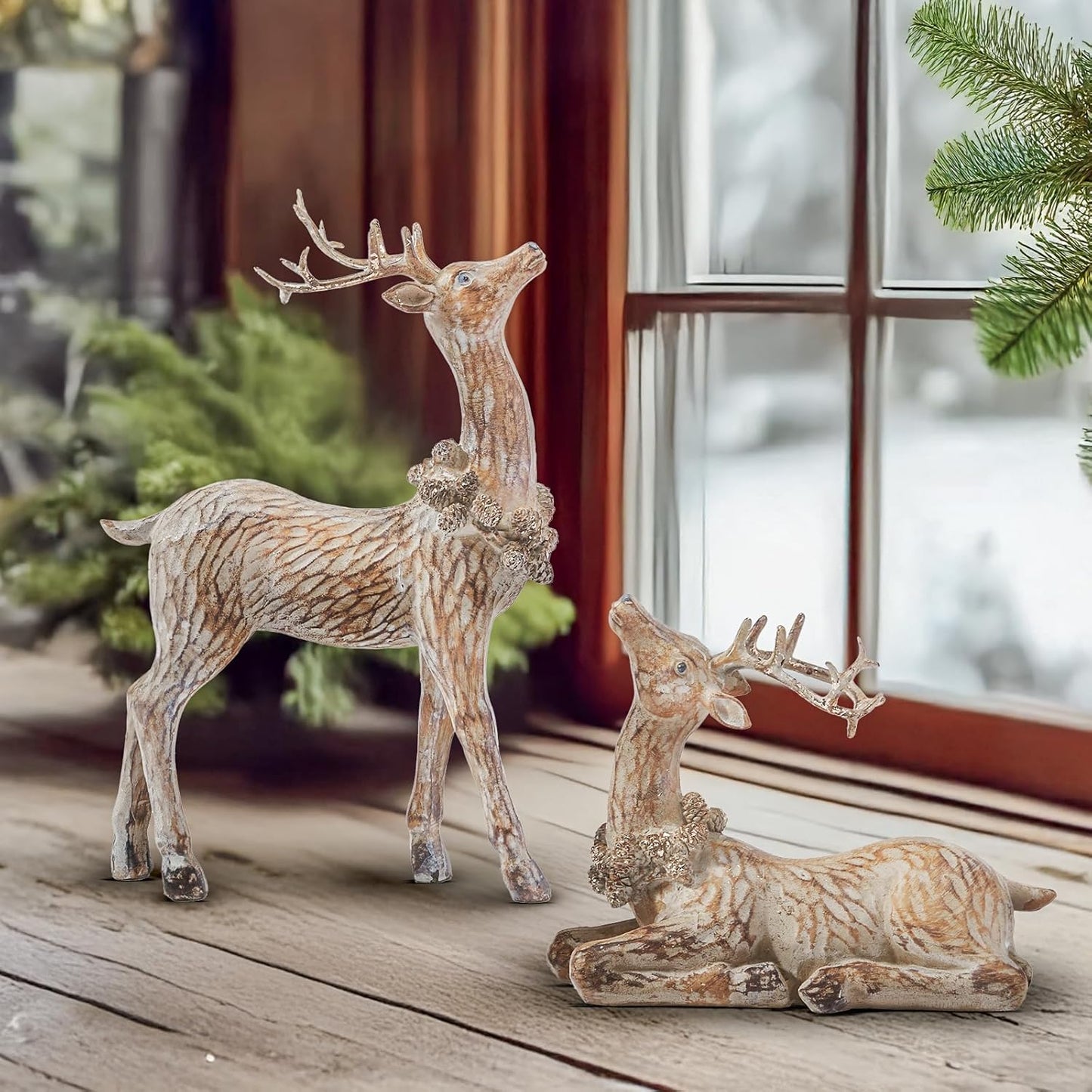 DN DECONATION 2pcs Reindeer Christmas Figurines, Tabletop Reindeer Small Christmas Decor, Brown Resin Deer Statue, Holiday Home Décor Accents for Xmas Office Living Room & Bedroom Decorations