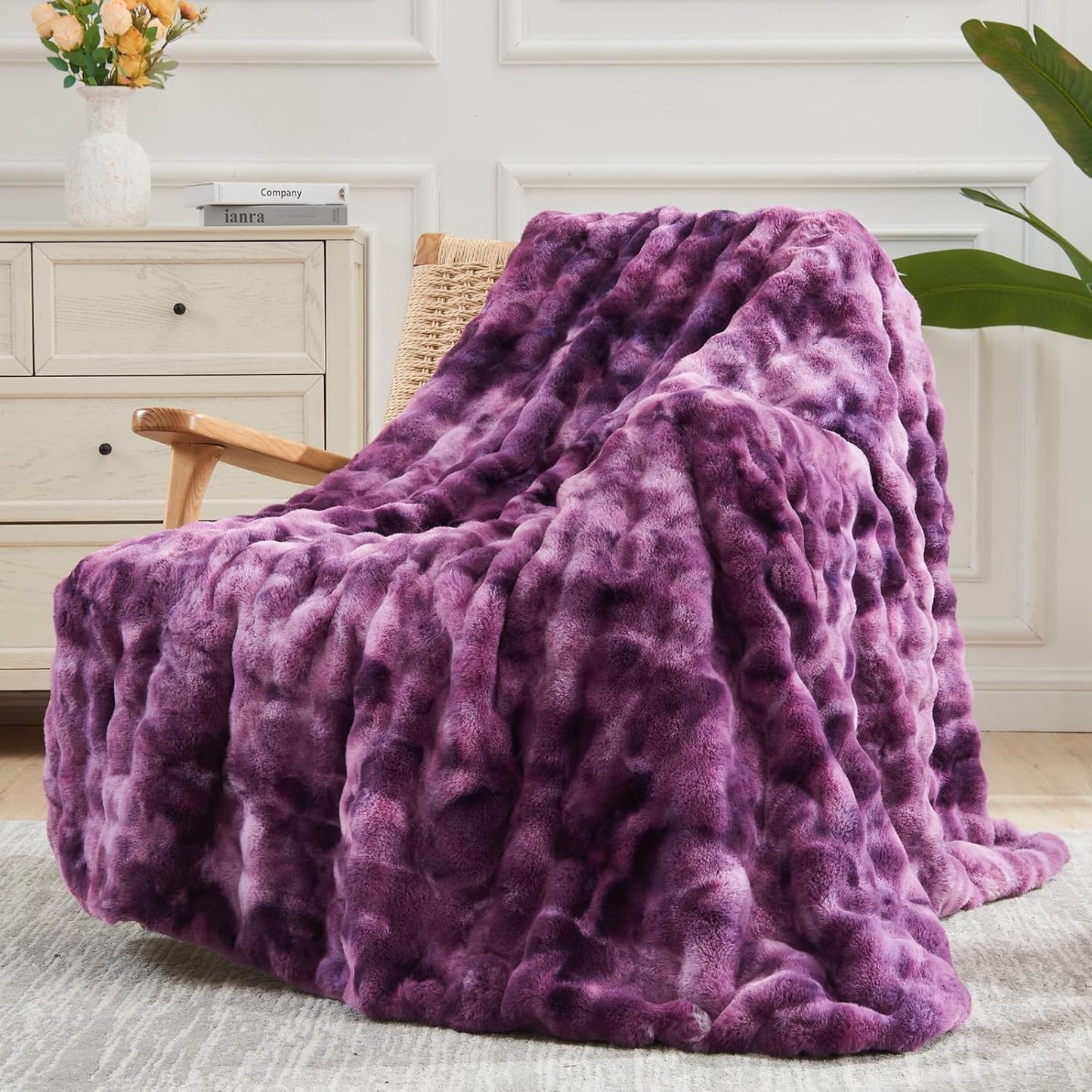 NEWCOSPLAY Faux Fur Throw Blanket Tie-dye Violet Purple Luxury Fluffy Thick Warm Bubble Blanket for Couch Sofa Bed 700GSM (Tie-dye Violet Purple, Throw(50"x60"))