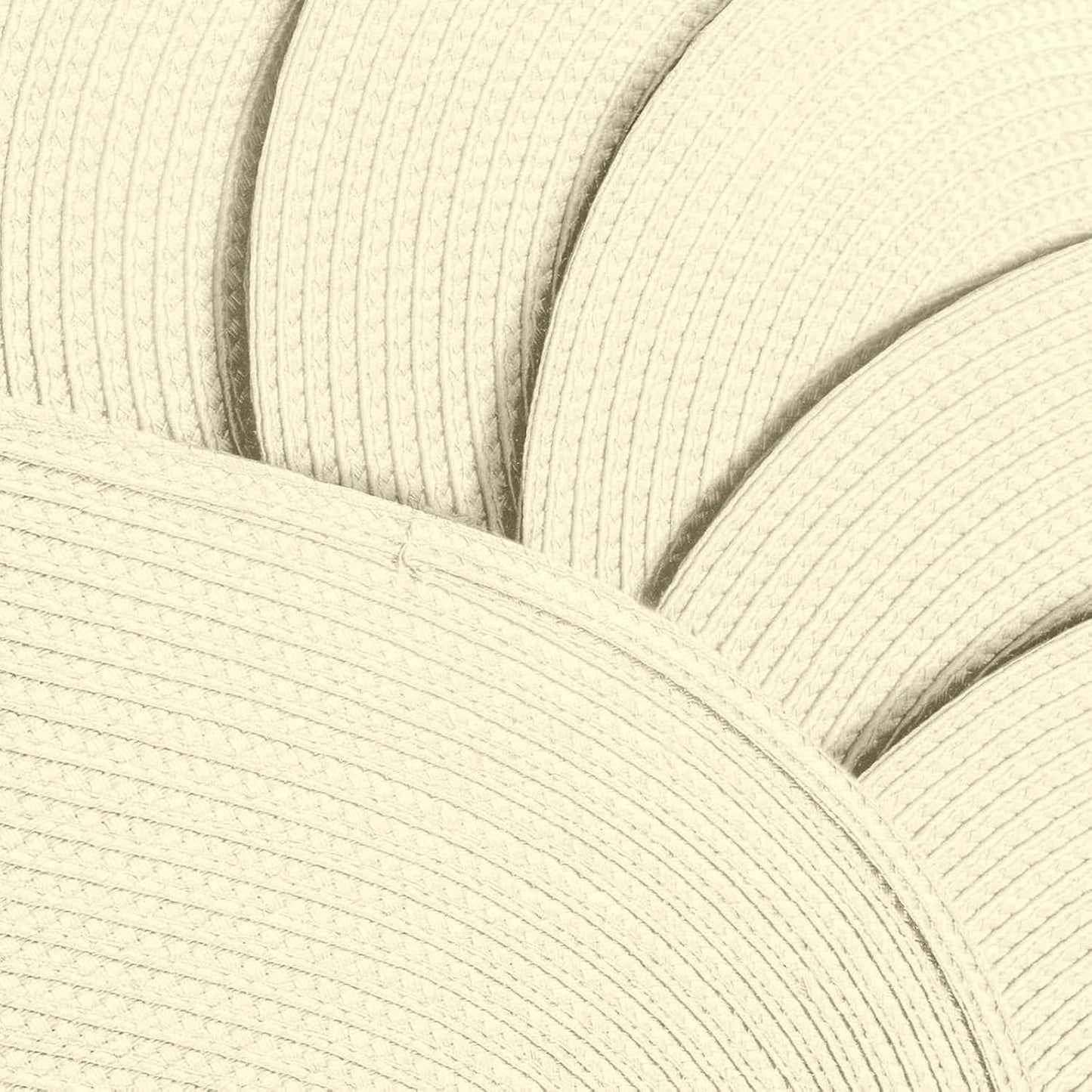 AHHFSMEI Placemats Set of 6 for Dining Table Washable Woven Vinyl Non-Slip 18x12 inches Placemat Heat-Resistant Durable Table Mats for Dining Table Easy to Clean (Ivory)