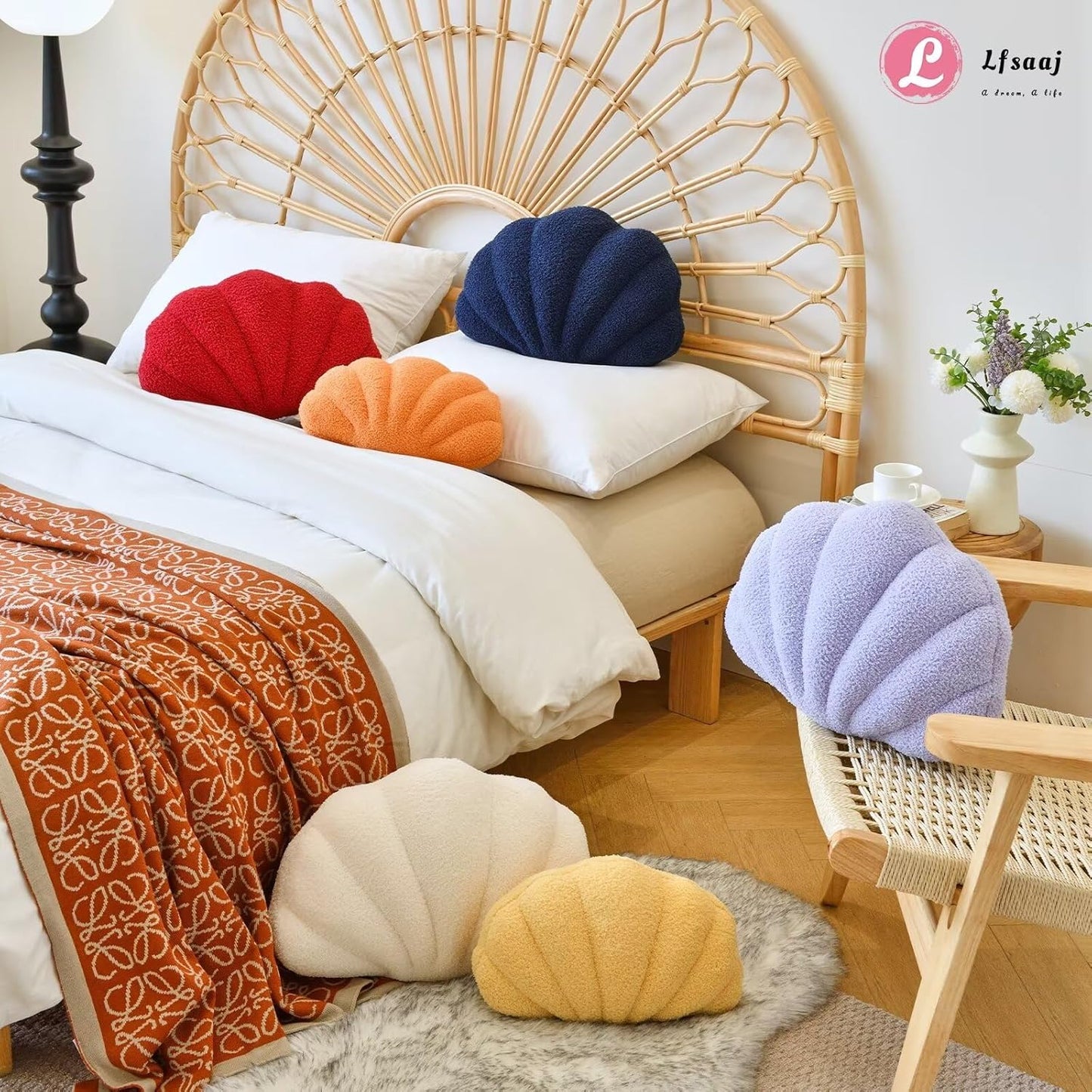 Lavender Seashell Throw Pillows, Shell Shaped Throw Pillows, 13 Inch Soft Home Decorative Pillow Plush Cushion for Bed Couch Living Sofa Room Decor Accent Throw Pillow