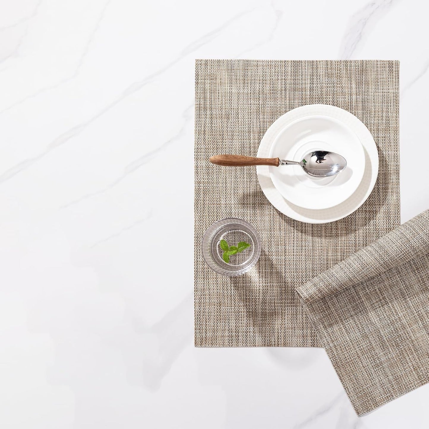 LEXMORE Placemats Set of 12 Vinyl/Plastic Woven Place Mats for Kitchen Table Indoor/Outdoor Washable Placemat Wipeable Dining Table Mats(A-Caramel)