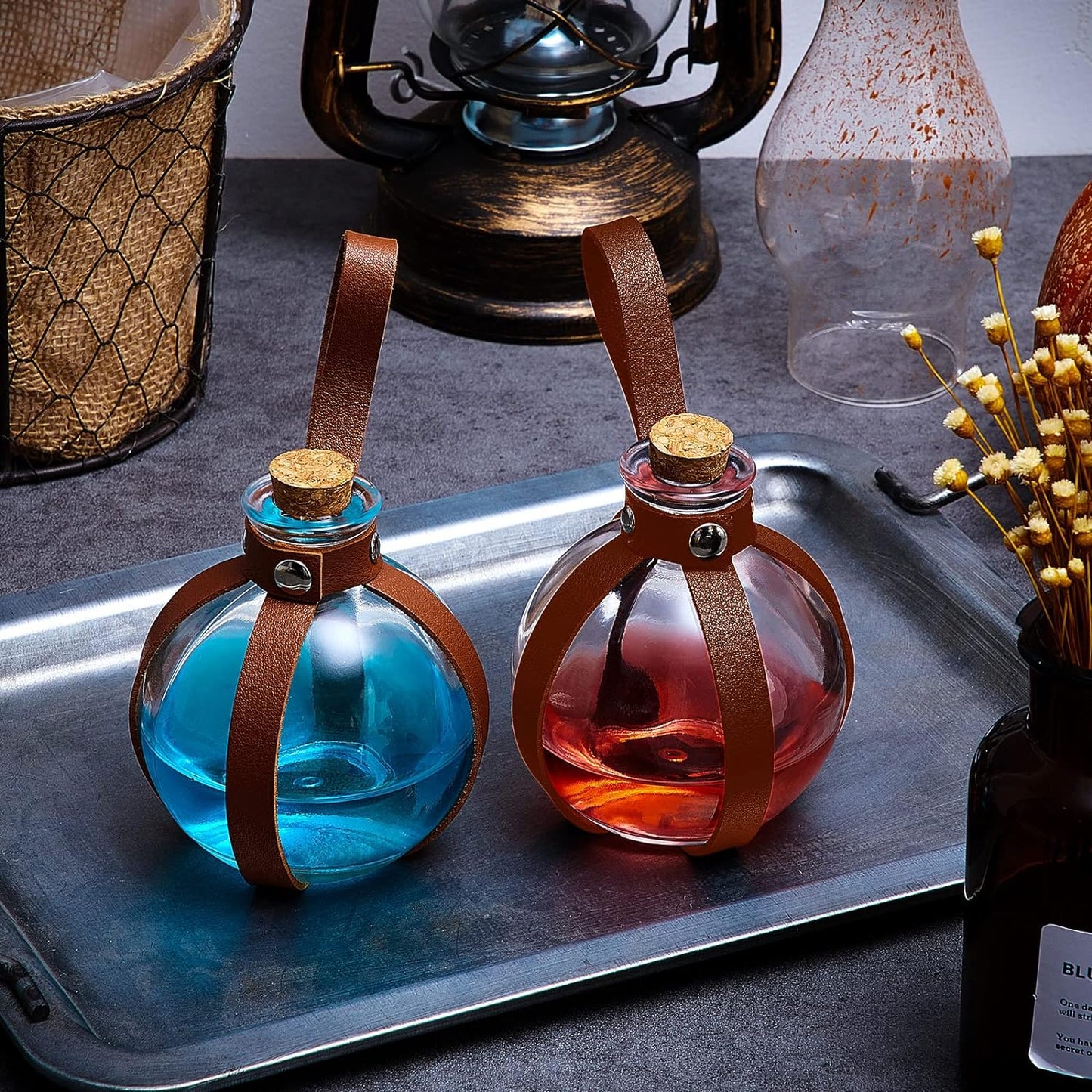 Patelai 2 Pcs Halloween Glass Potion Bottles with Belt Cork Renaissance Witch Costume Accessories Witch Props Potion Bottle for Halloween Party Decor Cosplay DIY Crafts Gift (Brown)