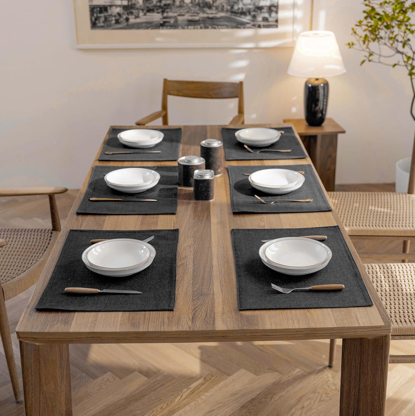 Demetex Cloth Placemats Set of 6 Black Stain Resistant Place Mats Oil Proof Washable Plate Mats for Dining Table Holiday Cafe Banquet, Black