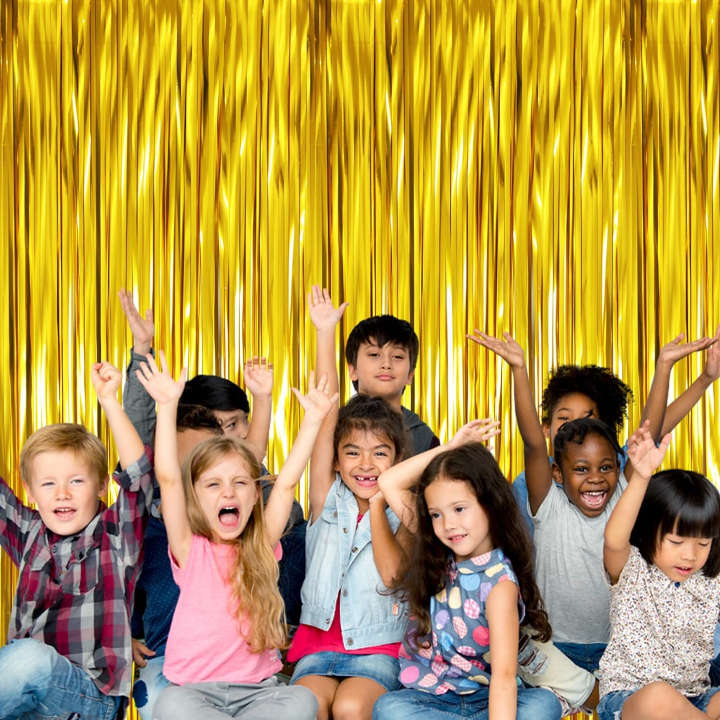 GOER 3.2 ft x 9.8 ft Metallic Tinsel Foil Fringe Curtains,Pack of 2 Party Streamer Backdrop for Birthday,Graduation Decorations and New Year Eve (Gold)