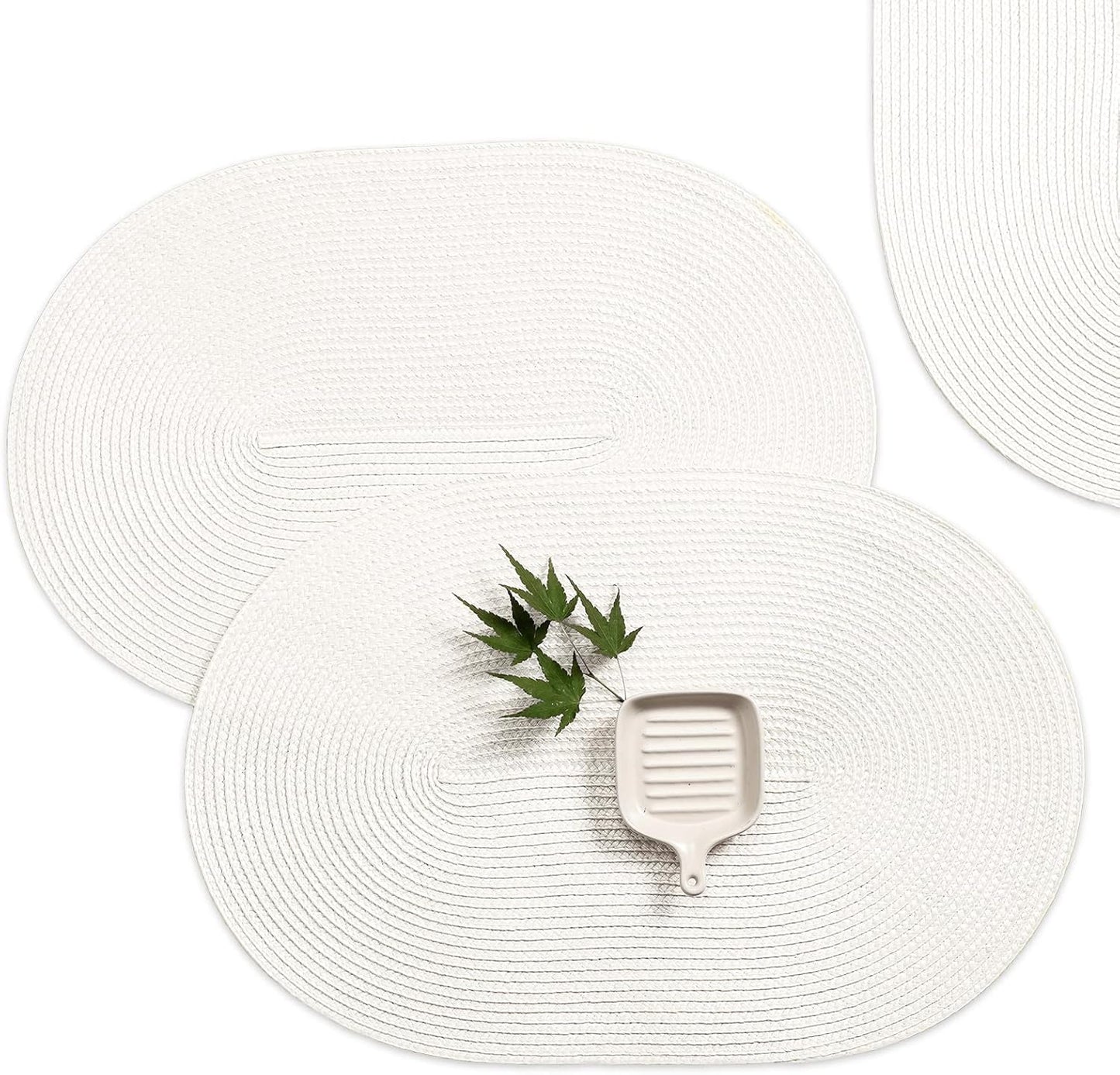 AHHFSMEI Placemats Set of 6 for Dining Table Washable Woven Vinyl Non-Slip 18x12 inches Placemat Heat-Resistant Durable Table Mats for Dining Table Easy to Clean (Oval White,6)