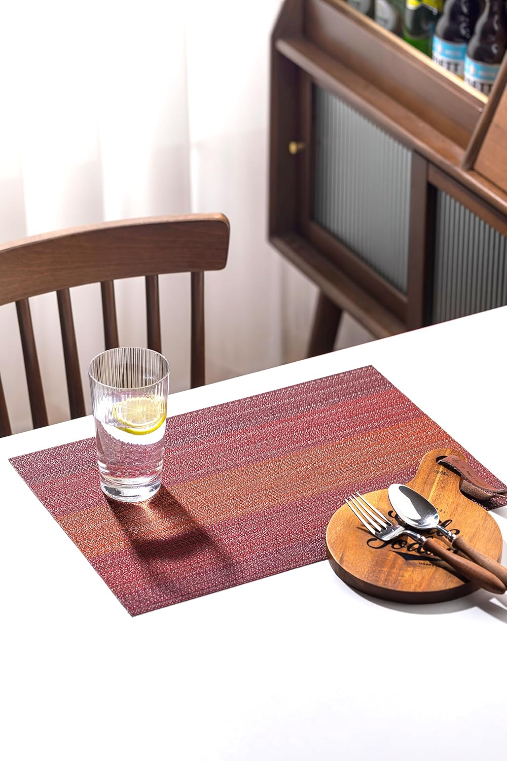 LEXMORE Placemats Set of 8 Vinyl/Plastic Woven Place Mats for Kitchen Table Indoor/Outdoor Washable Placemat Wipeable Dining Table Mats(Pomegranate Parade)