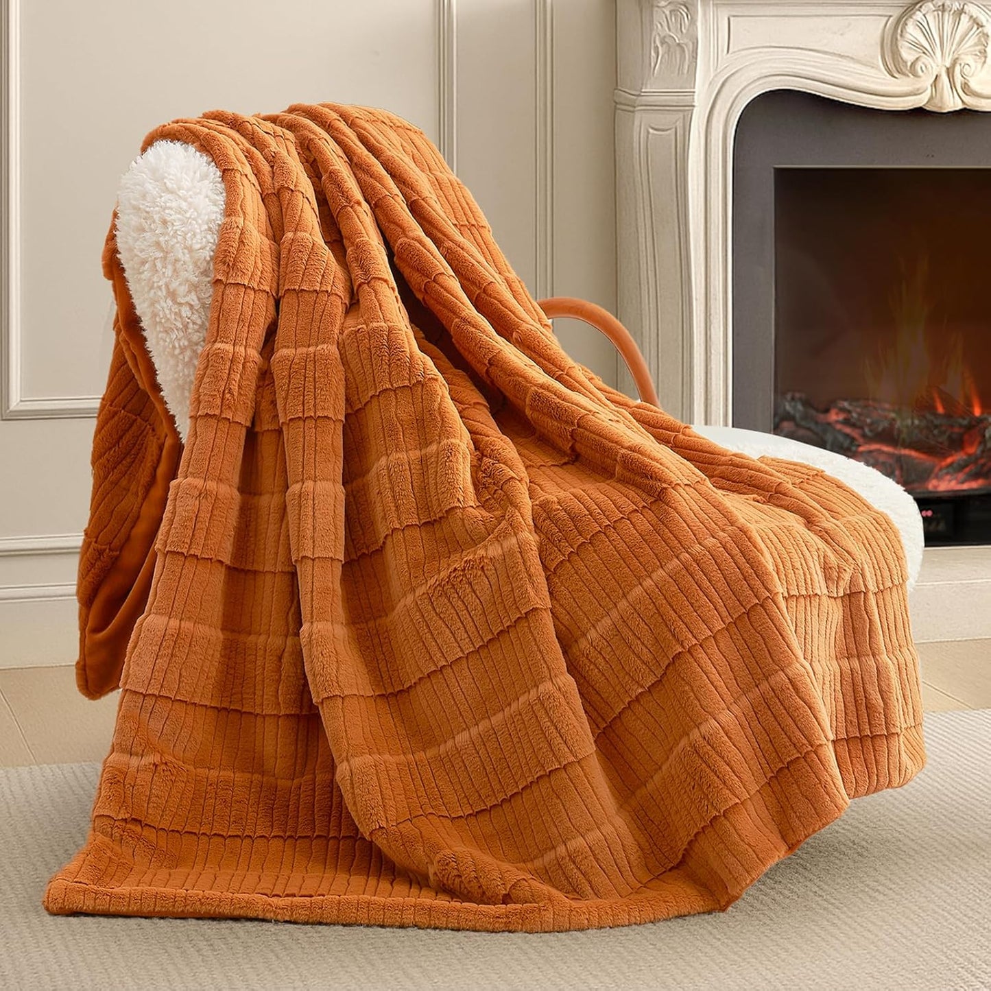 Amélie Home Luxury Striped Faux Fur Throw Blanket for Couch, Embossed Split Fur Cozy Fuzzy Fluffy Luxurious Soft Plush Sofa Chair Bed Gift Blankets for Women Men Wife Friend, 55"x70", Brown