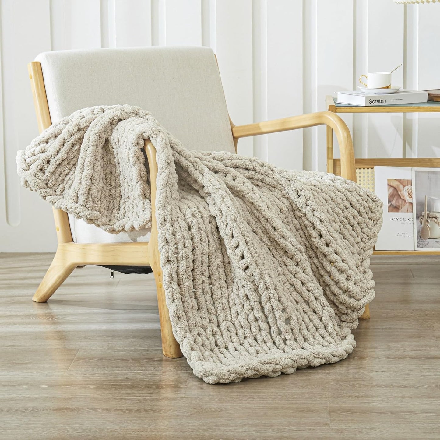 WESHIONGOO Chunky Knit Blanket Throw 40"×40" Knitted Throw Blankets for Couch Bed Fluffy Soft Blanket with Jumbo Chenille Yarn Thick 100% Handmade (Linen)