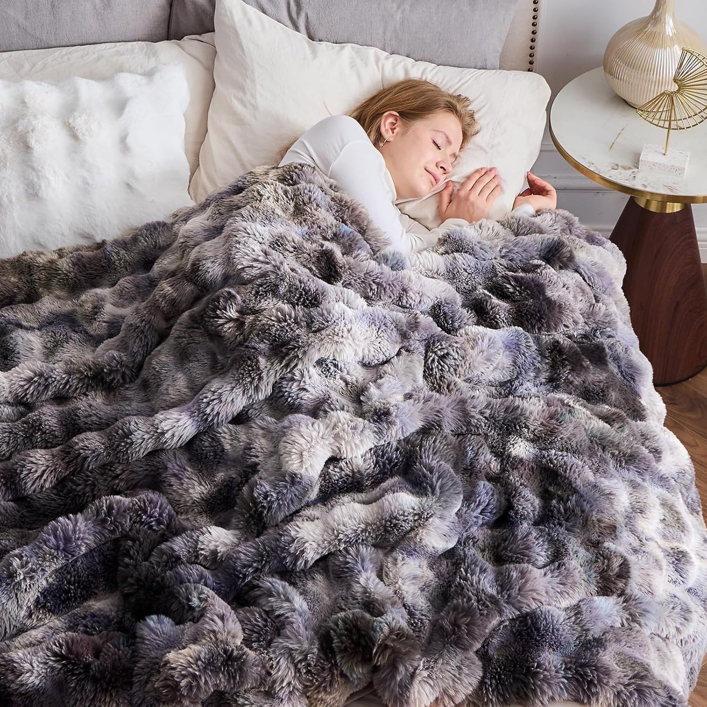 NEWCOSPLAY Faux Fur Throw Blanket Tie-dye Grey Luxury Fluffy Thick Warm Bubble Blanket for Couch Sofa Bed 700GSM (Tie-dye Grey, Throw(50"x60"))