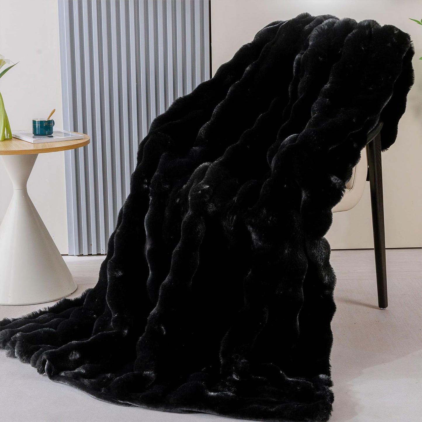 Black Fluffy Thick Fur Throw Blanket 50x60 for Bed Couch Office Chair Bunny Soft Blanket for Adults Gift Home Living Room Decorative Decor 860 GSM
