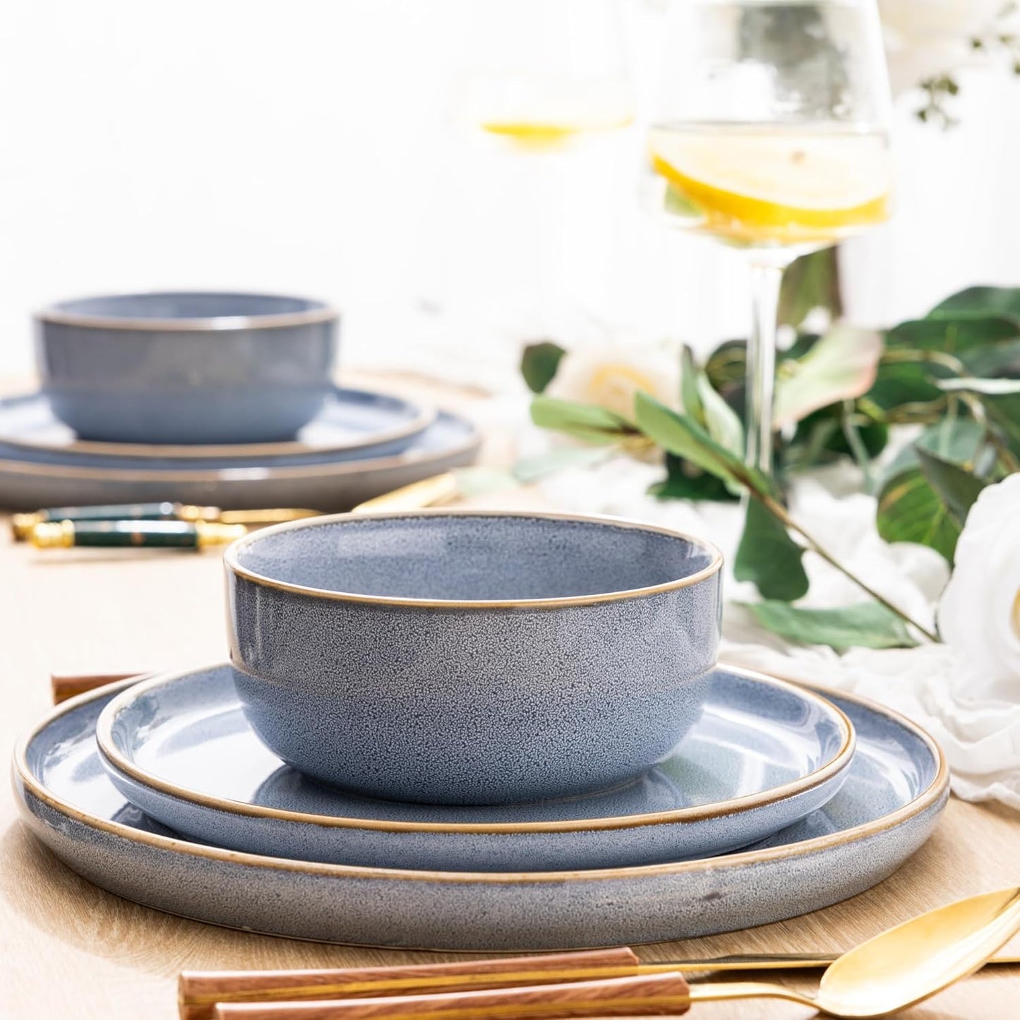 GBHOME Ceramic Dinnerware Sets for 8, 24 Pieces Stoneware Plates and Bowls Sets, Scratch Resistant Dishes, Dishwasher & Microwave Safe, Reactive Glaze-Brunnera Blue