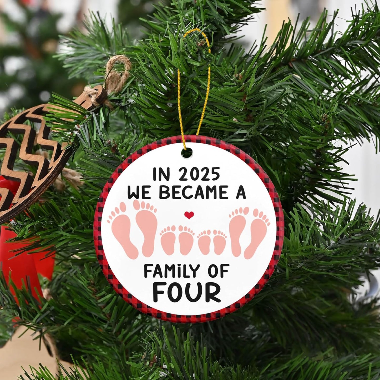 OASSIE Pregnancy Announcement Ornament - Ceramic Christmas Ornaments 2025 for Tree Decorations - Couple Gifts for Parents, New Mom Gifts for Women, New Dad Gift for Second Baby Announcement