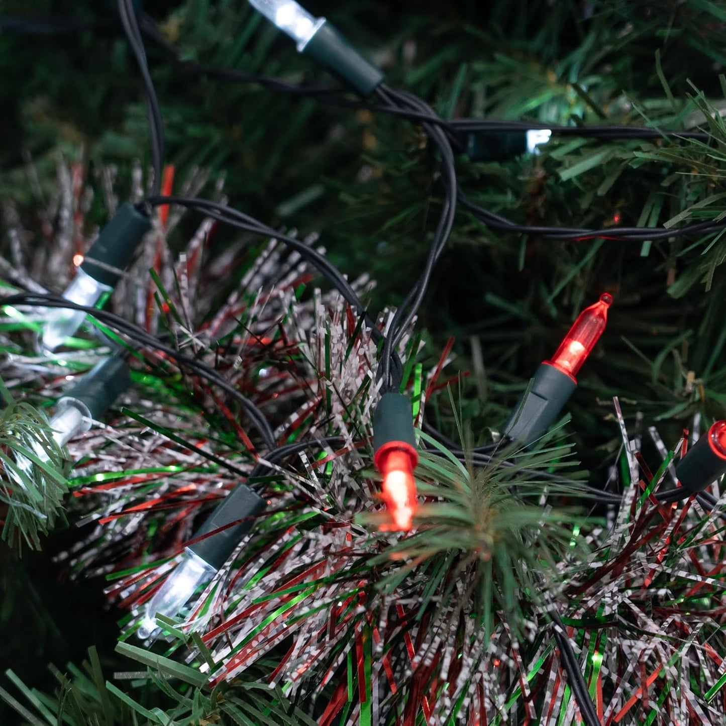 Dazzle Bright Battery Operated Christmas Lights, 2 Pack Total 32FT 100LED Clear Mini String Lights Waterproof with 8 Modes for Xmas Indoor Outdoor Yard Holiday Wedding Decorations (Red and White)