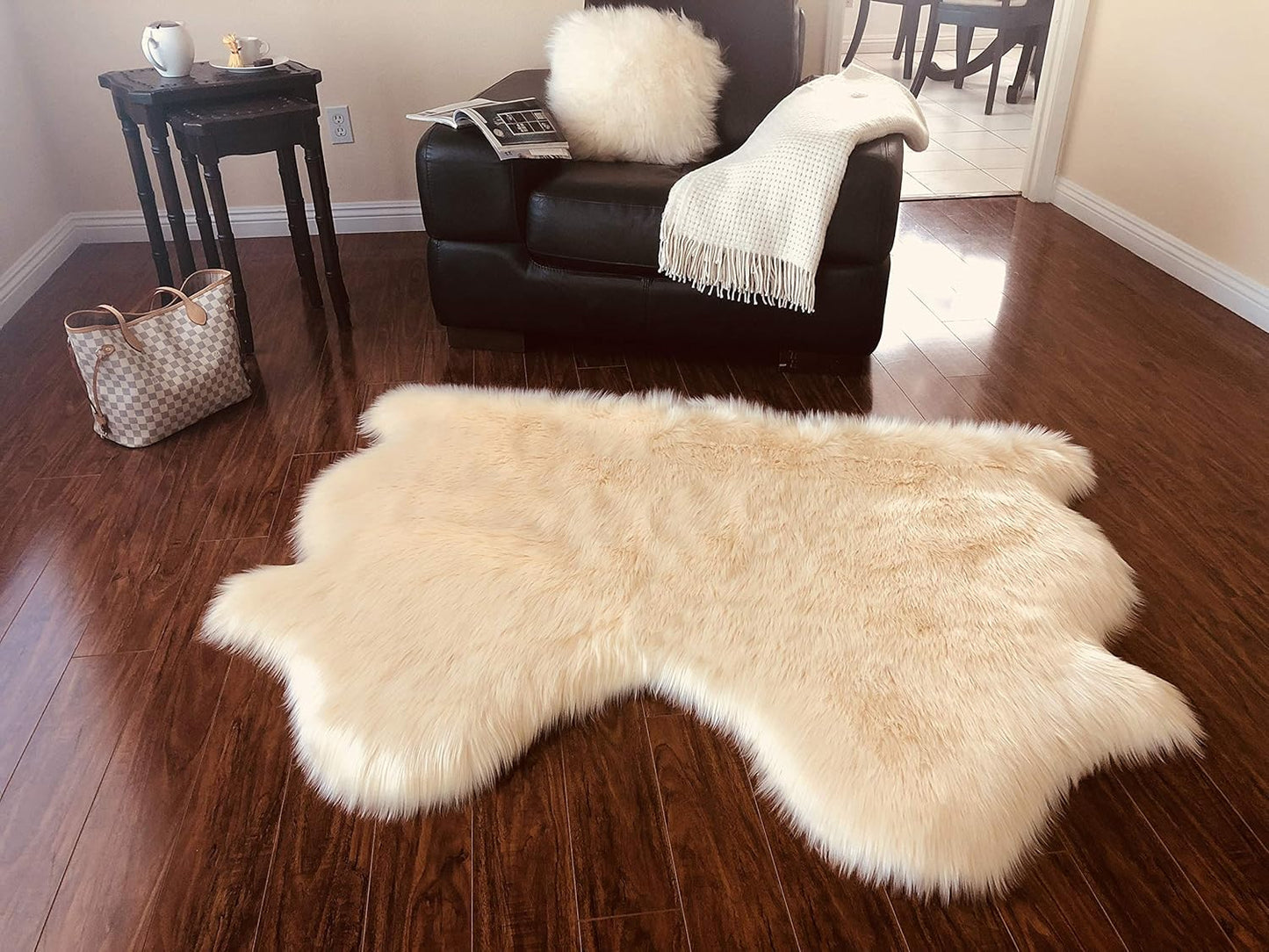 LAMBZY Faux Sheepskin Hypoallergenic Free Shape Silky Shag Rug, Luxury Shaggy Plush Carpet for Bedrooms Rugs Living Room Kids Rooms Sofa Floor (Double Side by Side 3'x4', Cream)