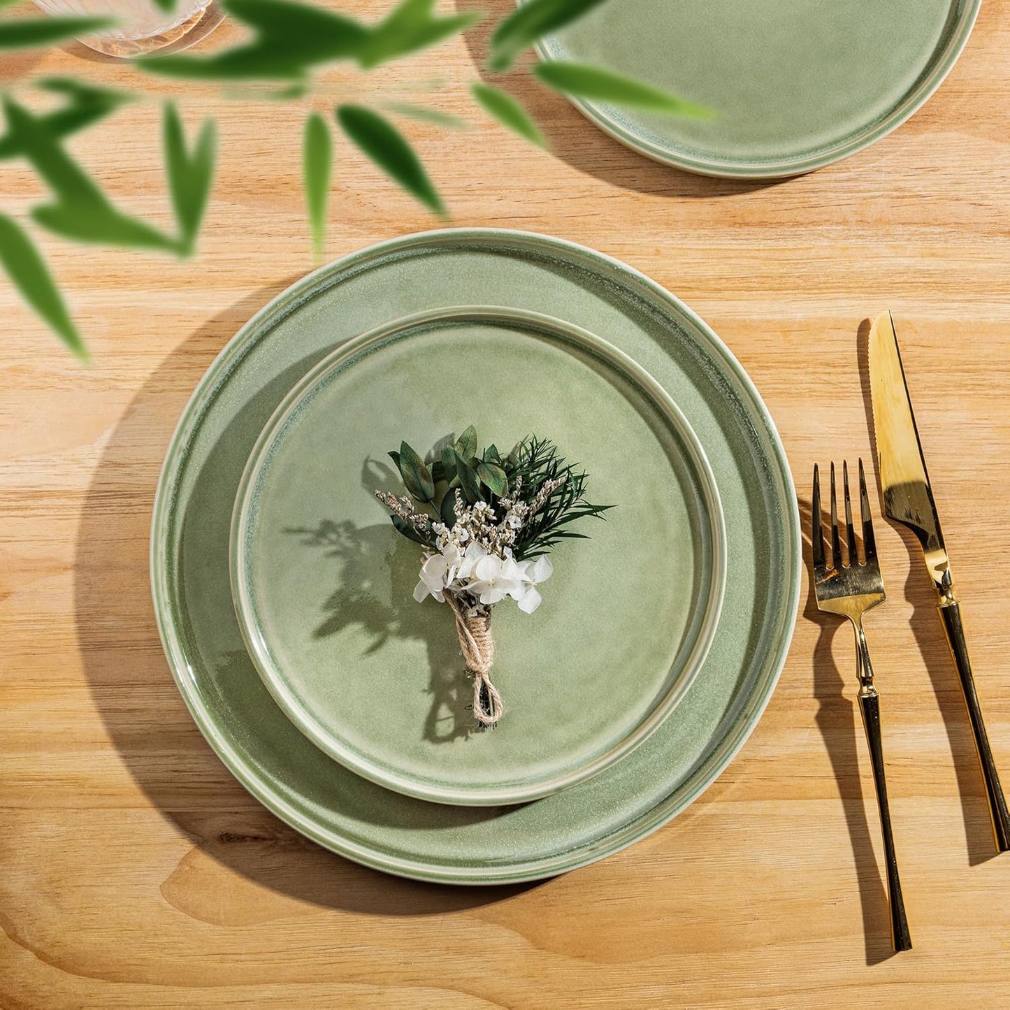 AmorArc Ceramic Dinnerware Sets, Handmade Reactive Glaze Stoneware Plates and Bowls Sets,Highly Chip and Crack Resistant | Dishwasher & Microwave Safe Dishes Set, Service for 6 (18pc)