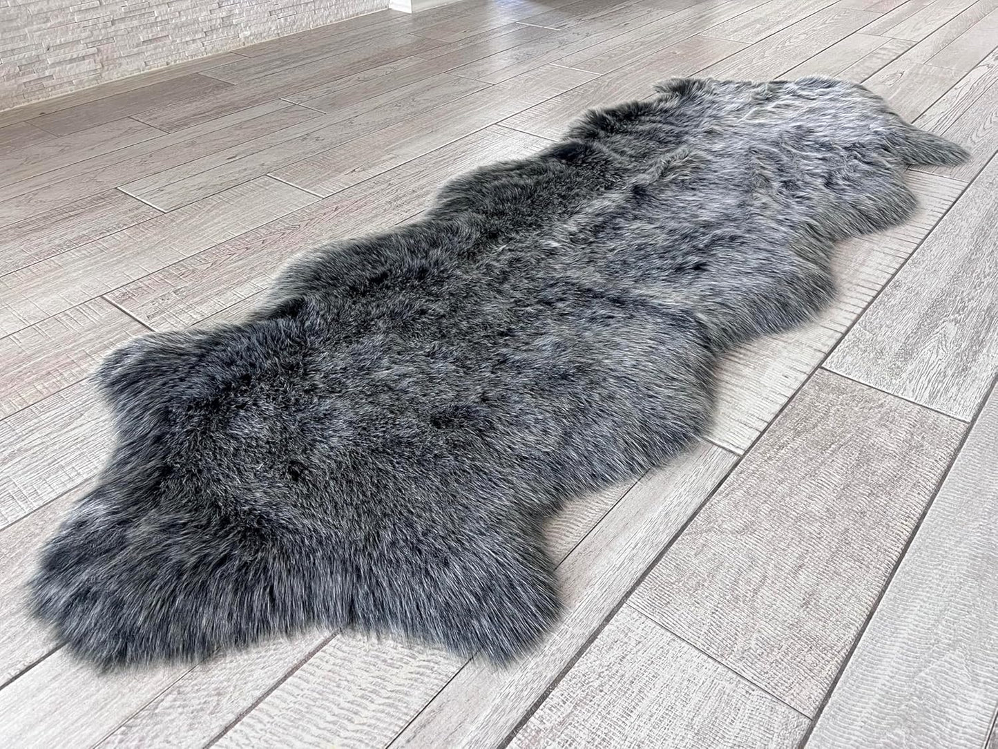 LAMBZY Faux Sheepskin Super Soft Hypoallergenic Free Shape Silky Shag Rug, Luxury Shaggy Silky Plush Carpet for Bedrooms Living Kids Room Sofa Rugs (Black with White Tips, Double 2'x6')