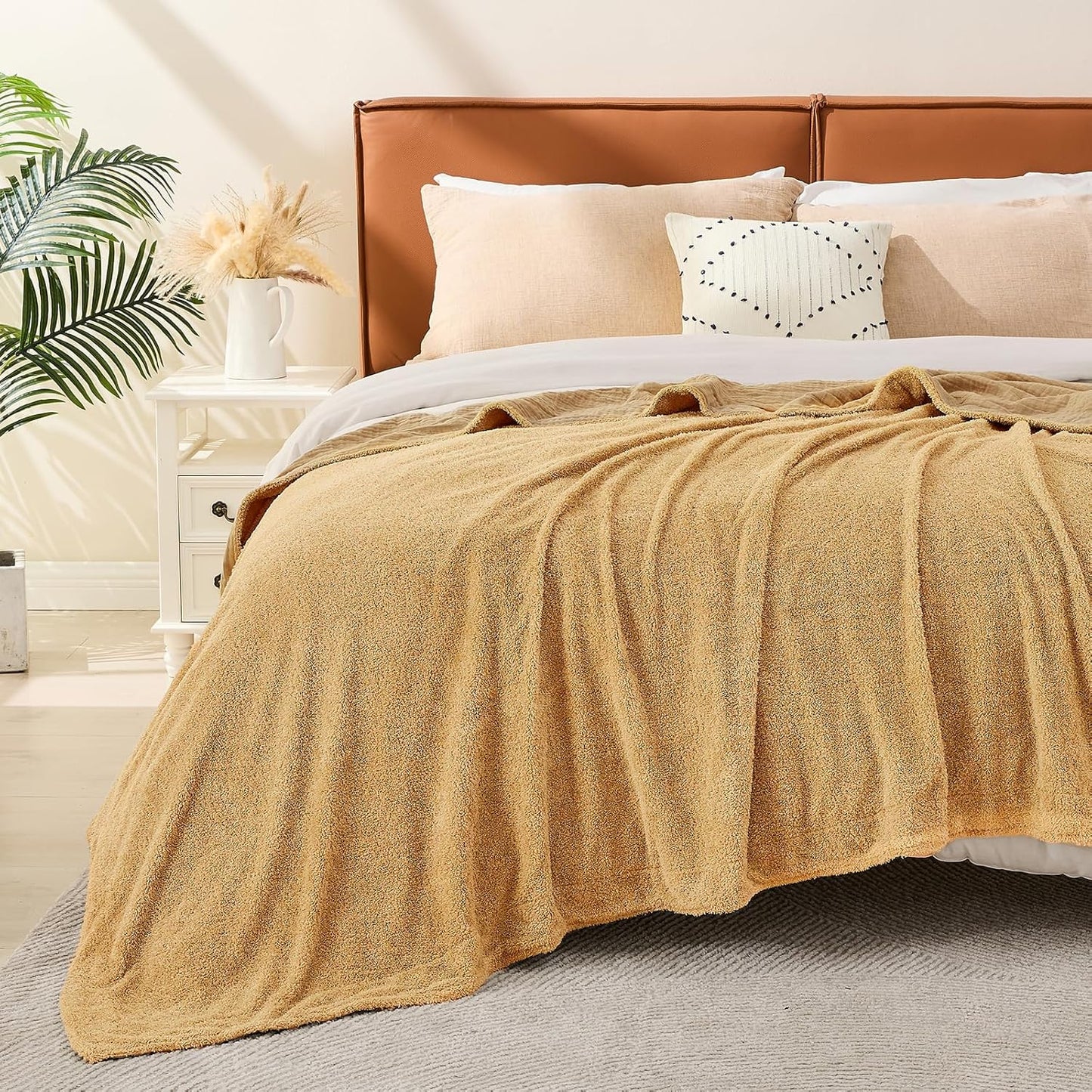 EMME Muslin and Fleece Queen Blanket Reversible - 80"*90" Beige Soft Warm Throw Blankets for Couch Bed Picnic Travel Bed