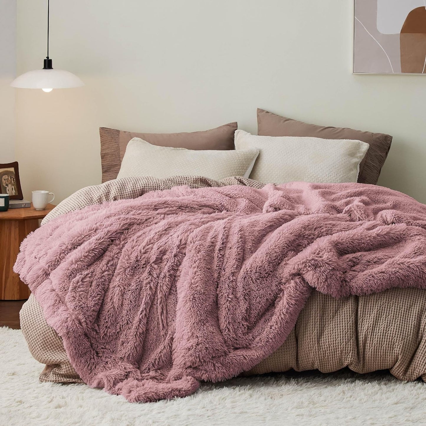 Bedsure GentleSoft Fluffy Dusty Pink King Size Blanket for Bed, Thick Soft Sherpa Faux Fur Fleece Bedding Fuzzy Plush Winter Warm Heavy Big Large King Blanket, Cozy Pink Gifts for Men Women, 108x90