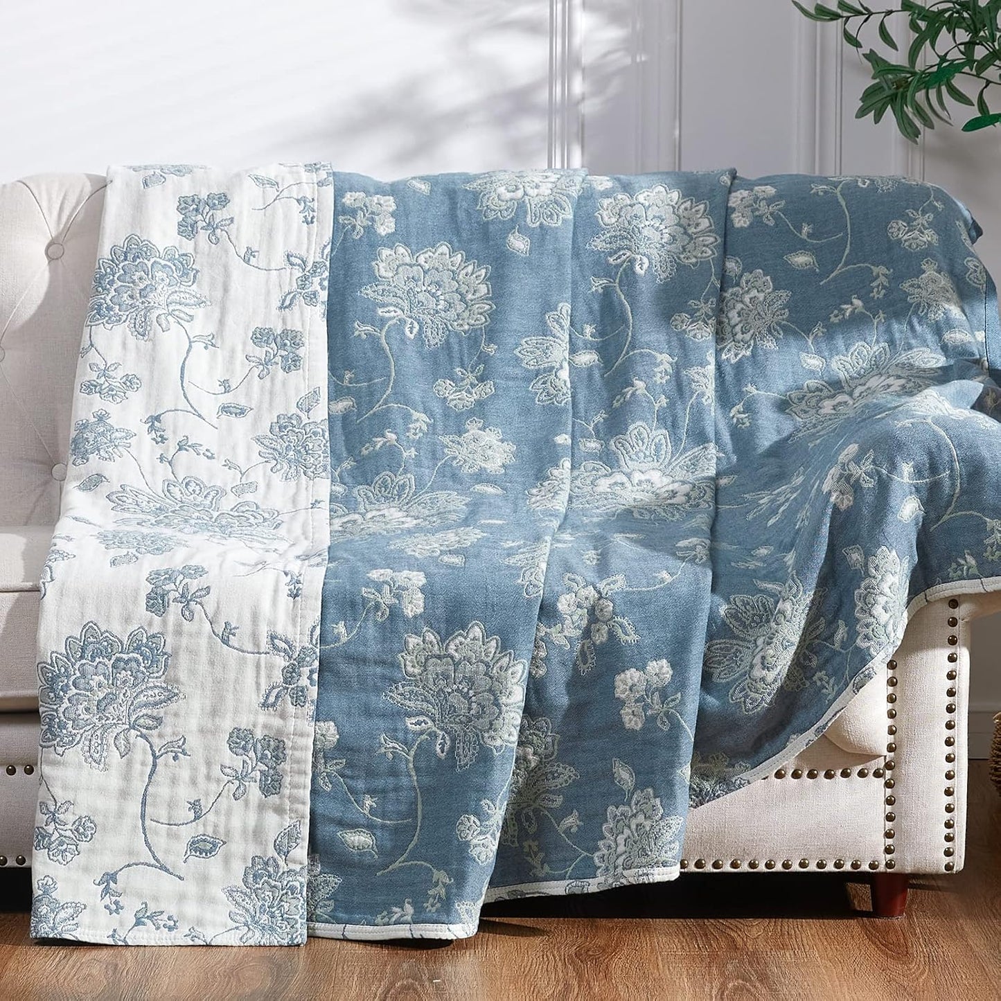 jinchan Boho 100% Cotton Muslin Twin Size 50x60 Inches Blanket Lightweight 4-Layer Quilted Soft Blue and White Floral Throw Blanket Green Accents Reversible Comfy Flower Breathable Summer Couch