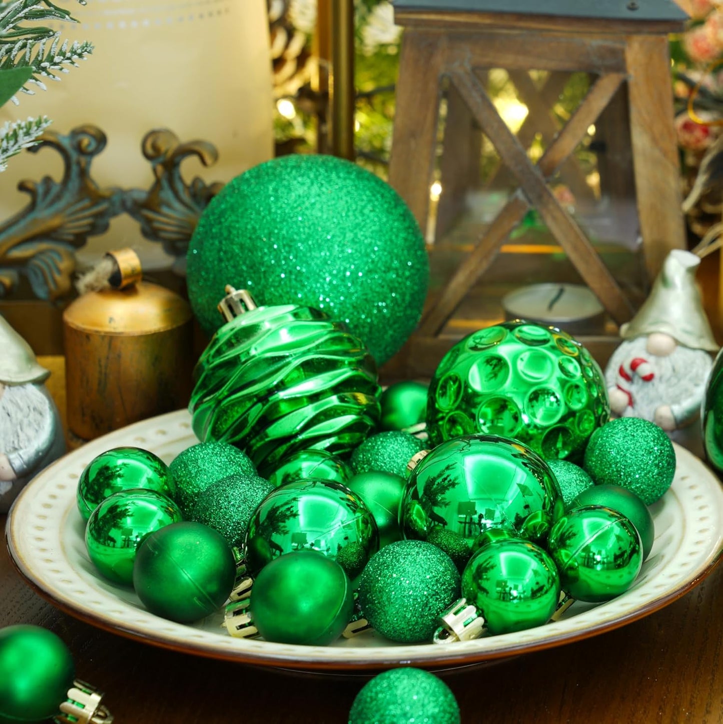 XmasExp 24ct Mini Christmas Ball Ornaments Shatterproof Christmas Ornaments Set Decorations for Xmas Tree Balls 30mm/1.18" (Green)