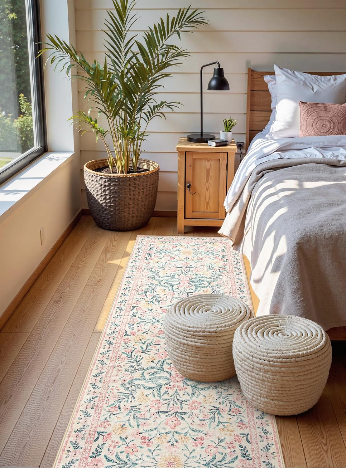 Wonnitar Floral Washable Runner Rug, 2'6"x8' Runners for Hallways Pink Rugs for Entryway Bedroom, Boho Non Slip Soft 8ft Long Carpet for Kitchen Bathroom Laundry