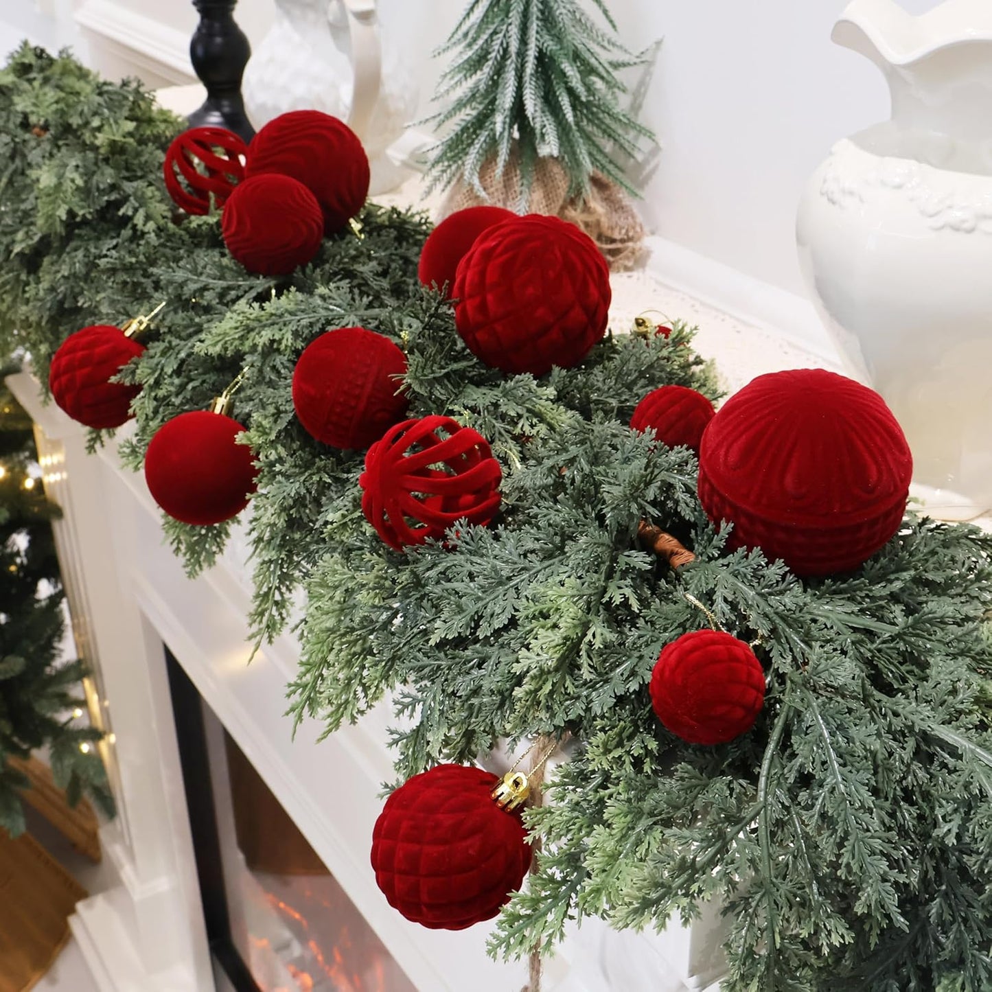 Senjie 36 PCS Velvet Ornaments Balls Sets for Christmas Tree Red Flocked Christmas Balls Assortment for Xmas Tree Holiday Decor